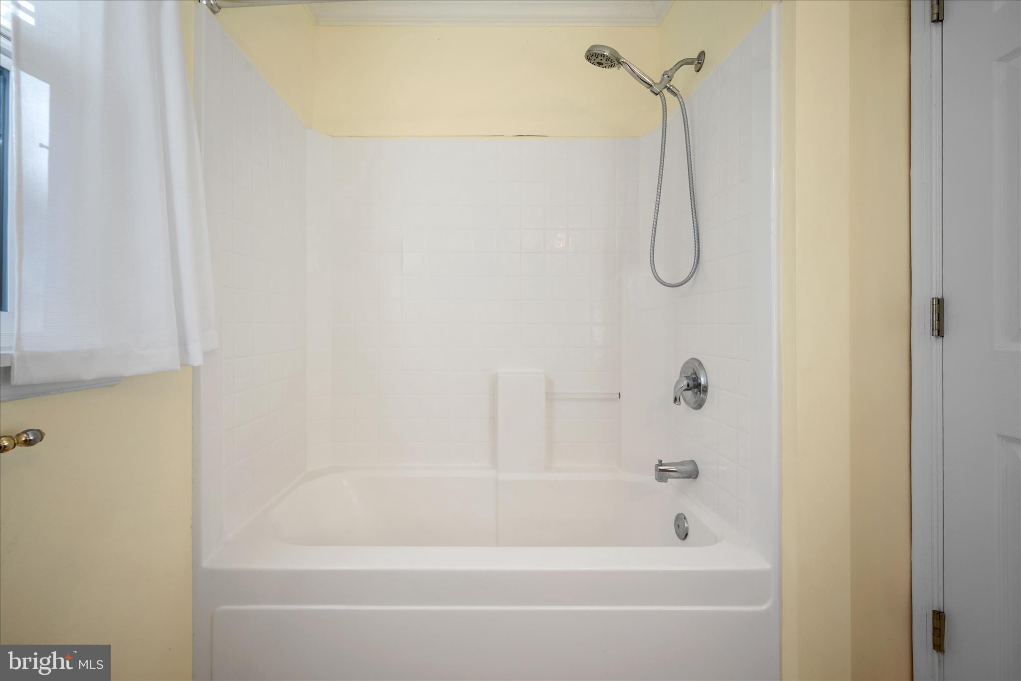 LAKE HOLIDAY ESTATES - Residential