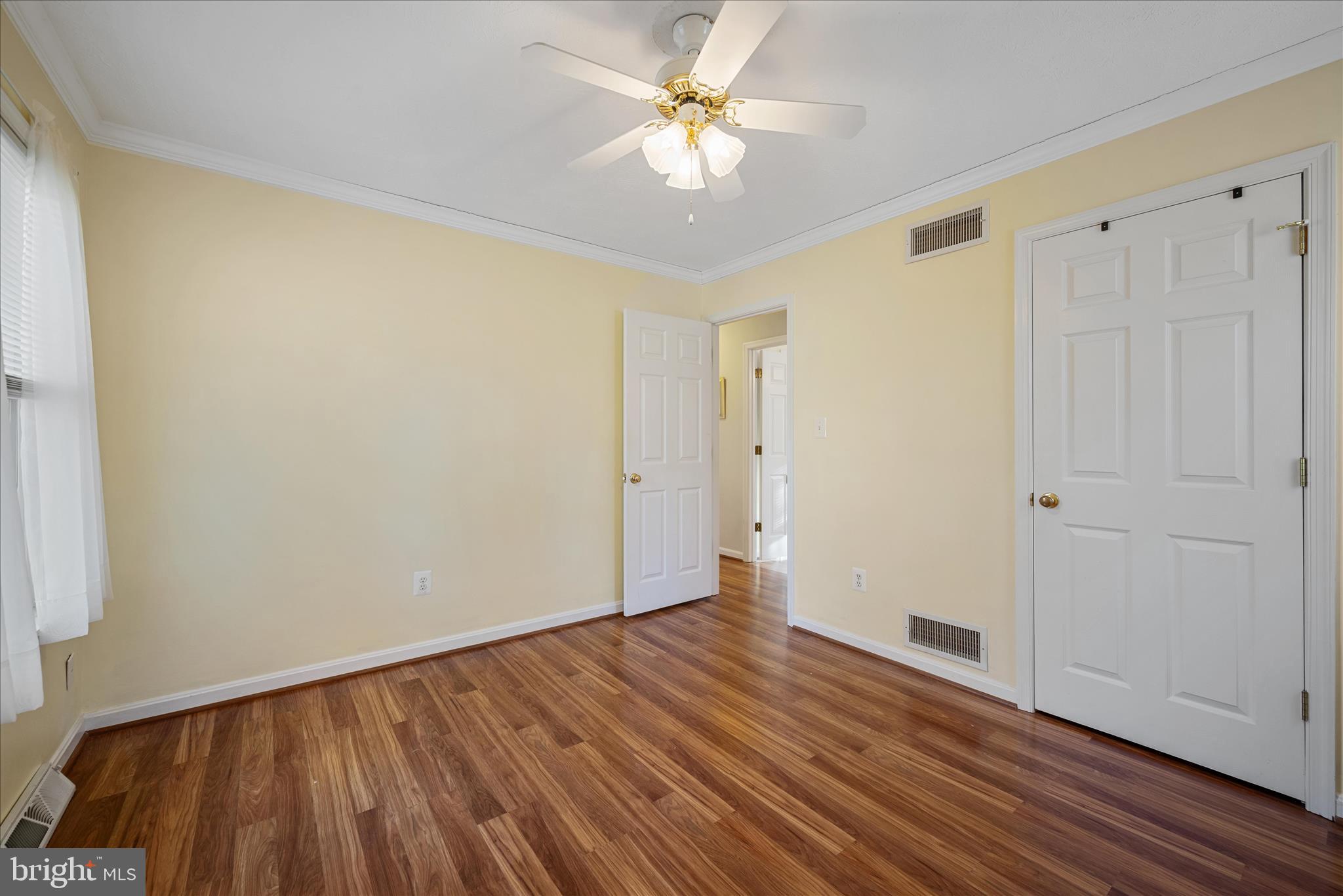 LAKE HOLIDAY ESTATES - Residential