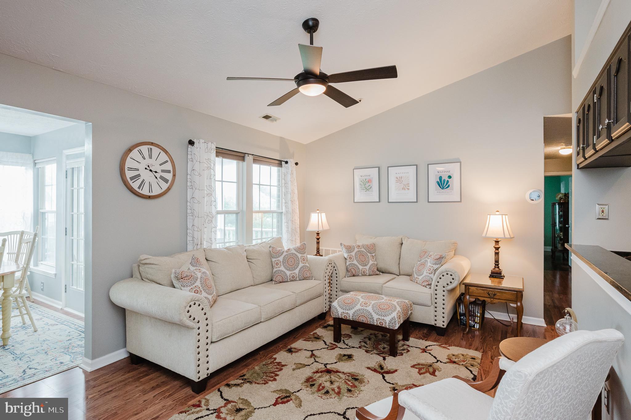 1401 GOLDEN ROD COURT J 1