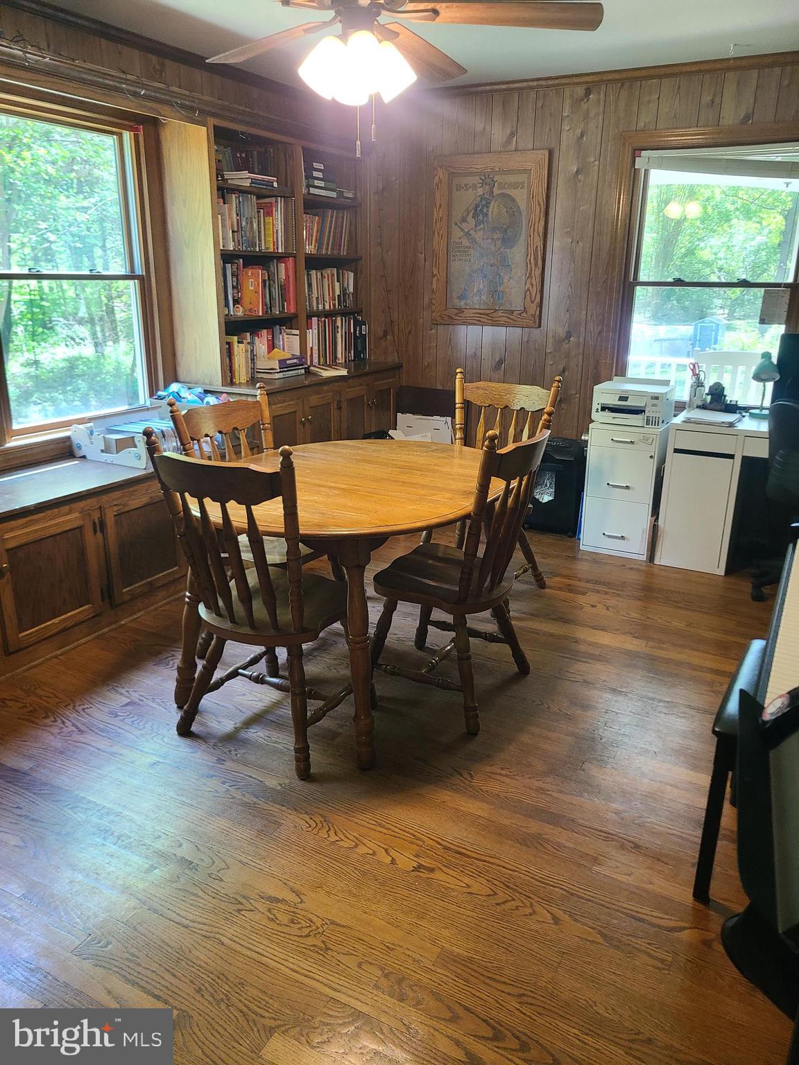 LOCH SELKIRK - Residential Lease