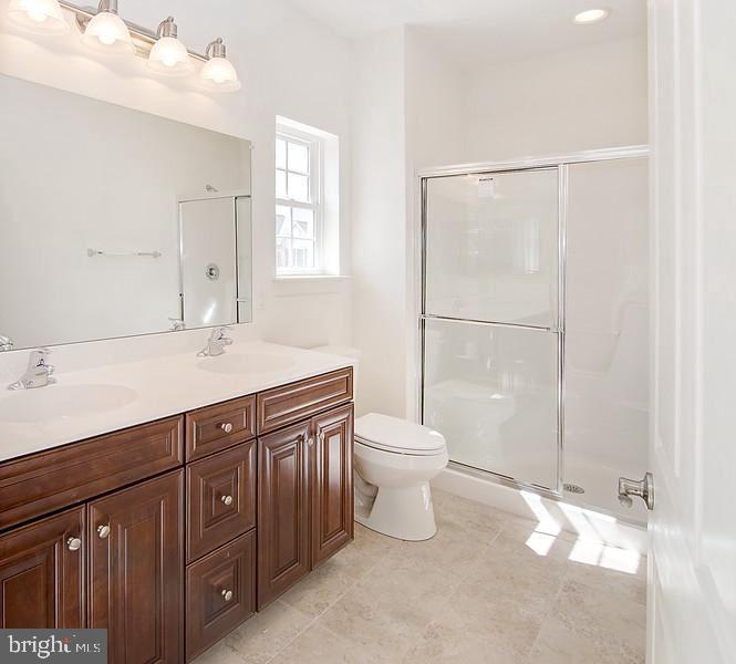 VILLAGE OF EASTRIDGE - Residential