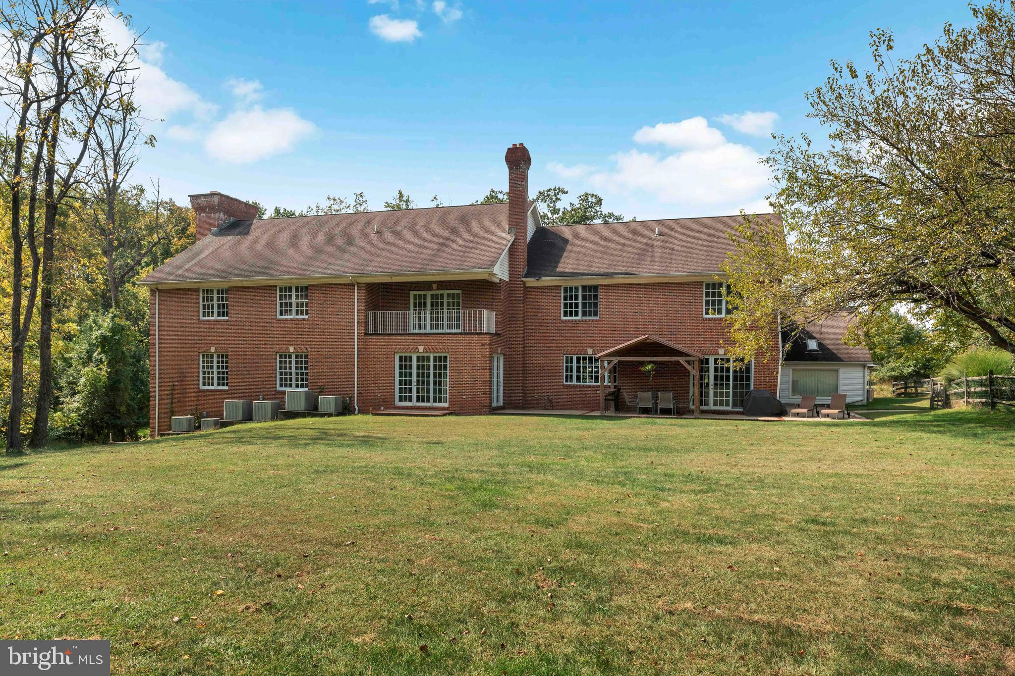 DEER RUN FARMS - Residential