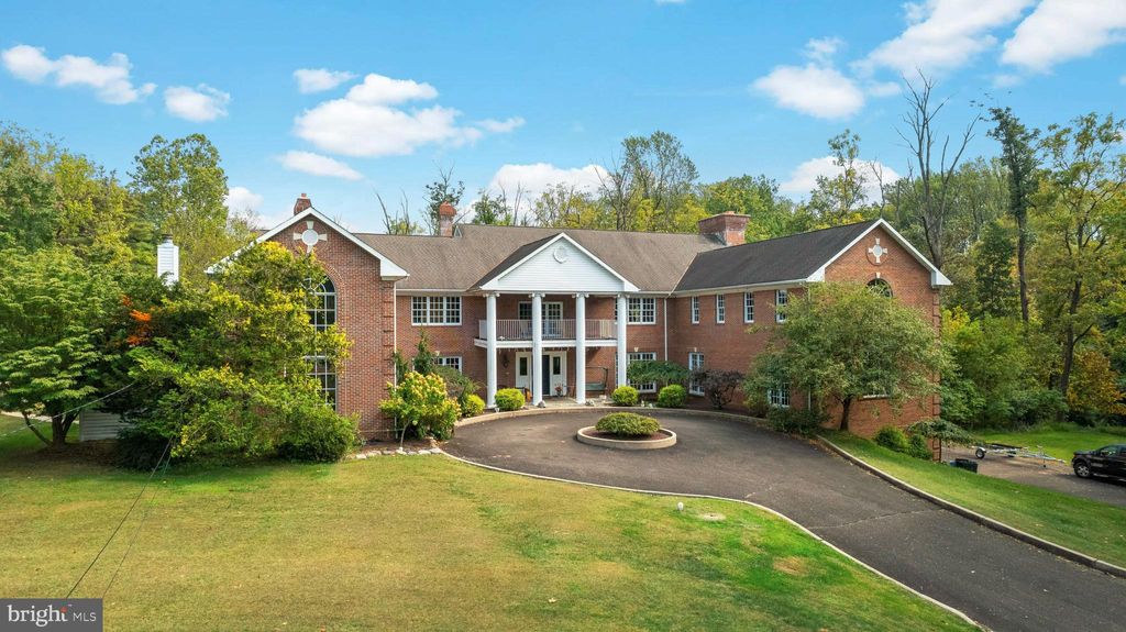 Photo of 1390 Old Jacksonville Rd, IVYLAND, PA 18974 (MLS # PABU2106160)