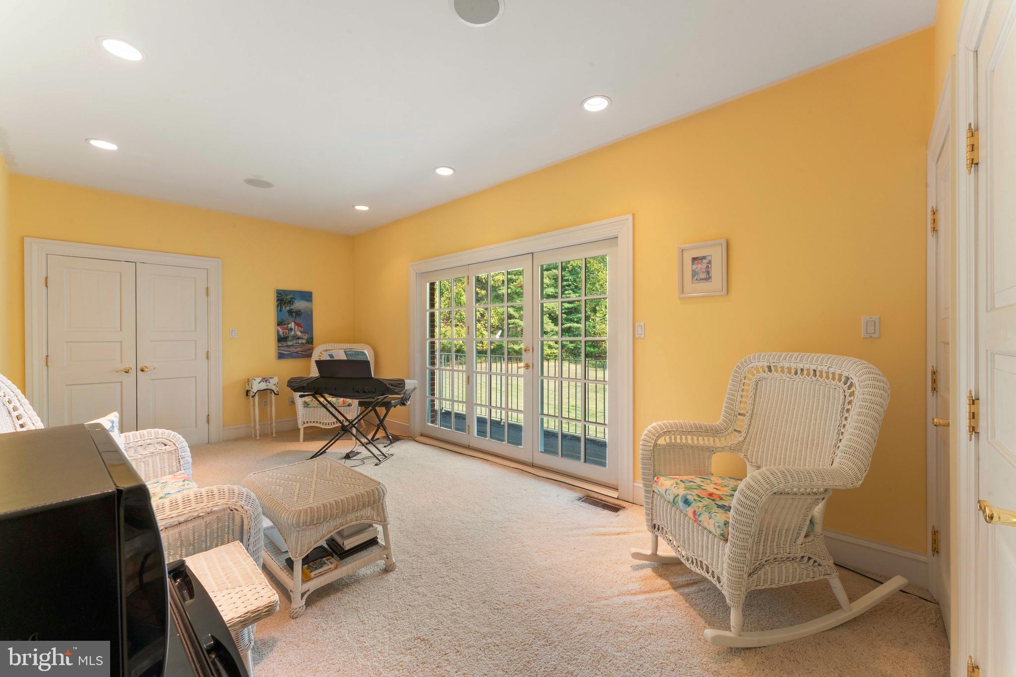 DEER RUN FARMS - Residential