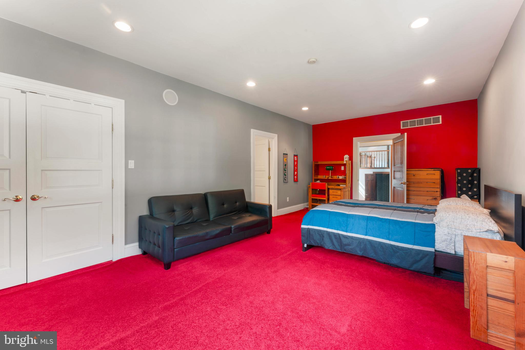 DEER RUN FARMS - Residential