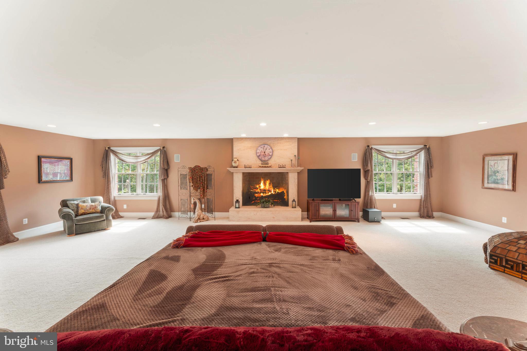 DEER RUN FARMS - Residential