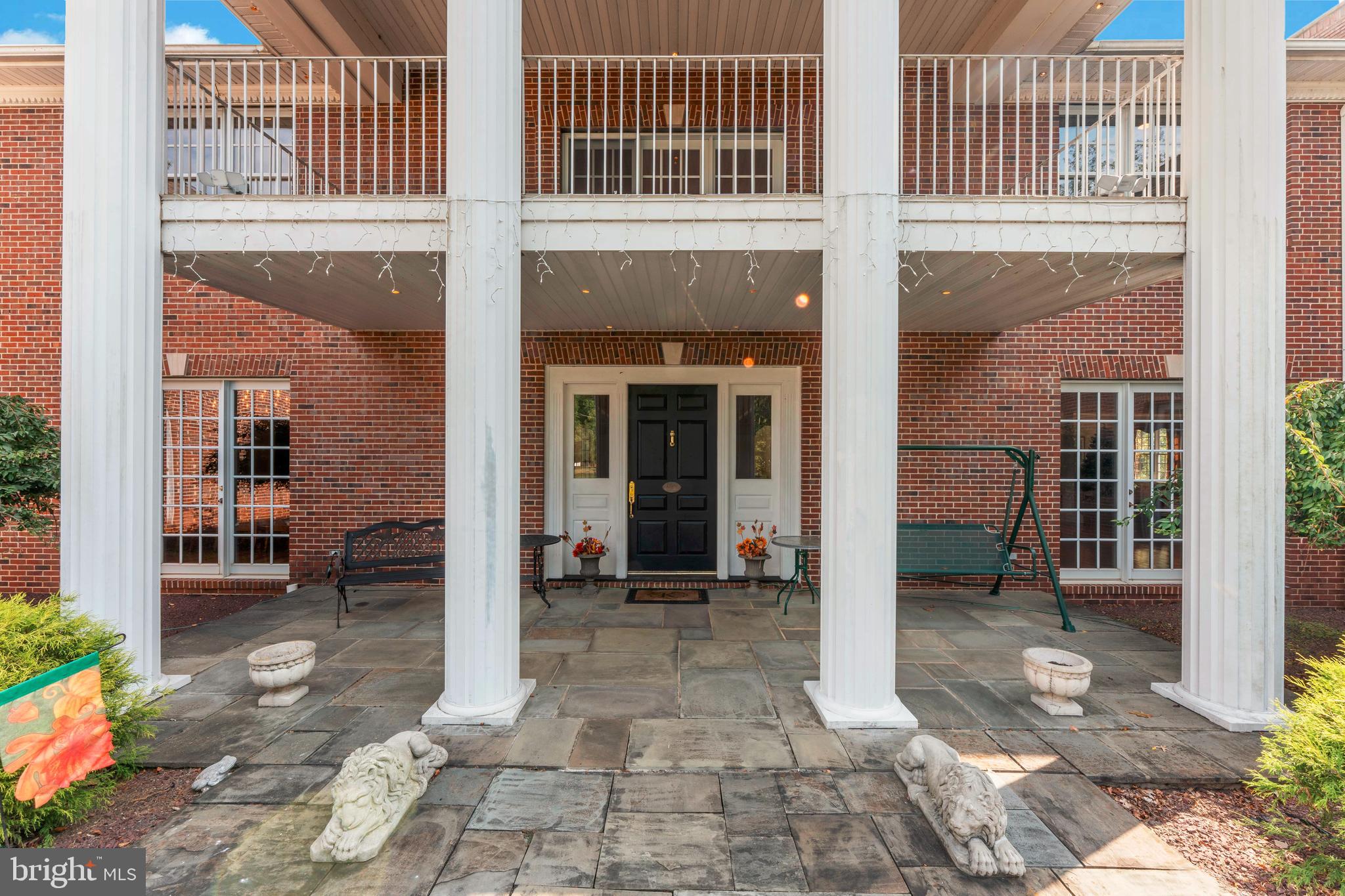 DEER RUN FARMS - Residential