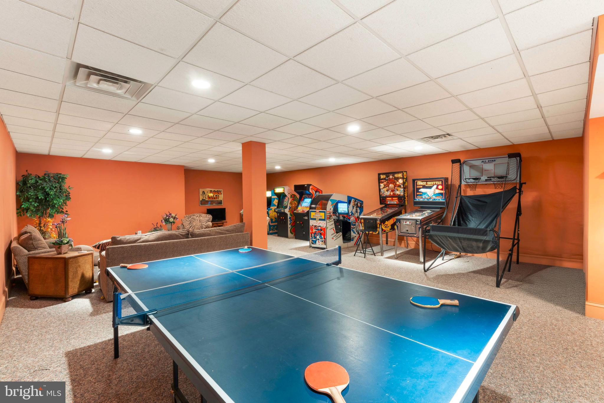 DEER RUN FARMS - Residential