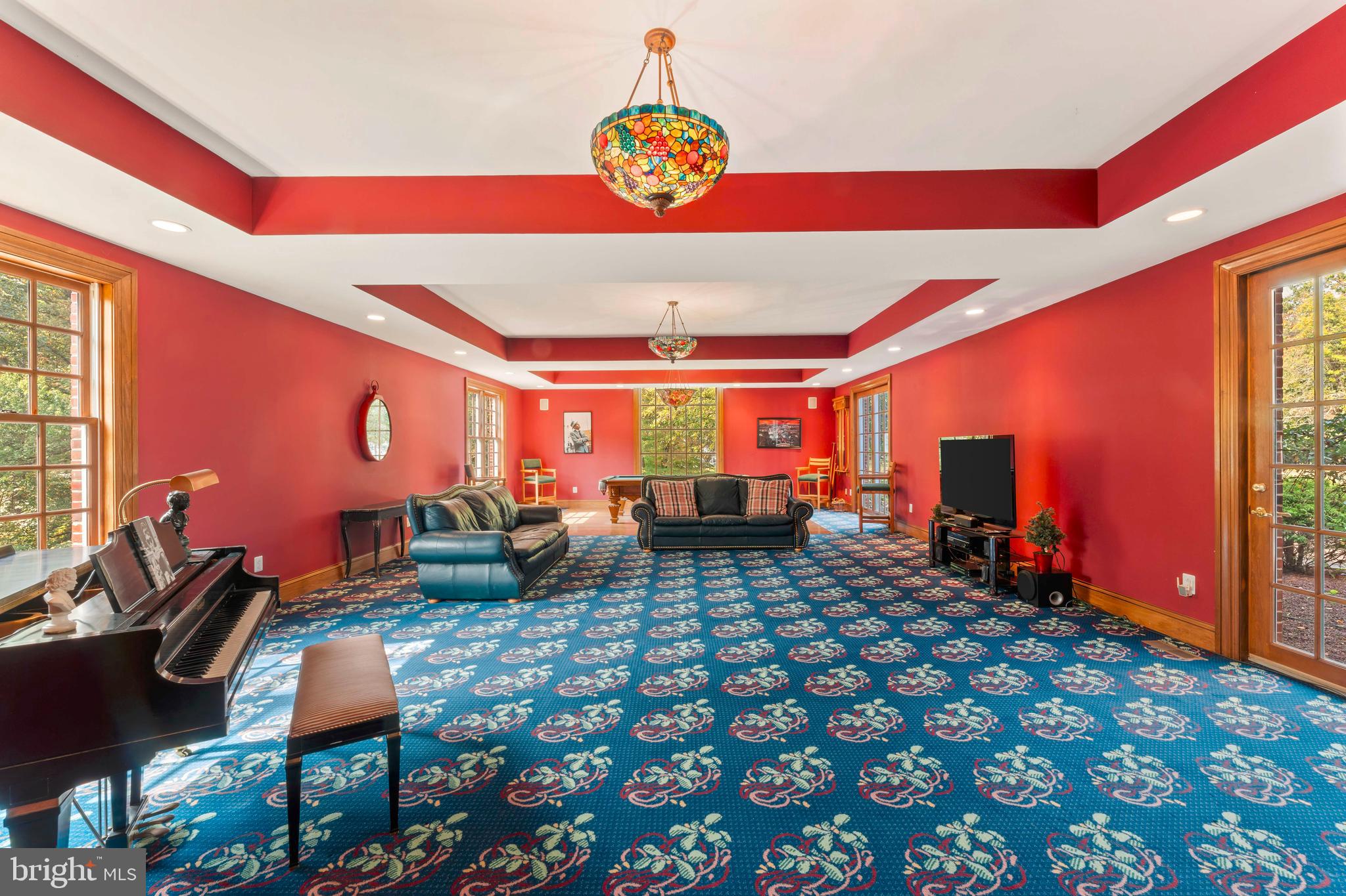 DEER RUN FARMS - Residential