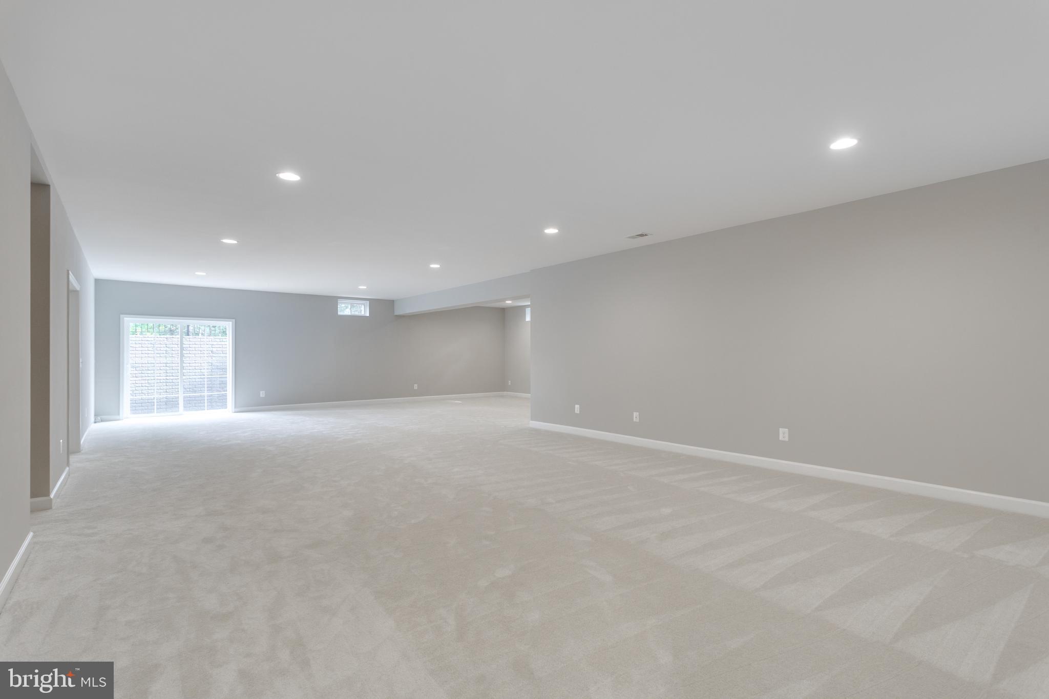 GRAYS OAKTON - Residential