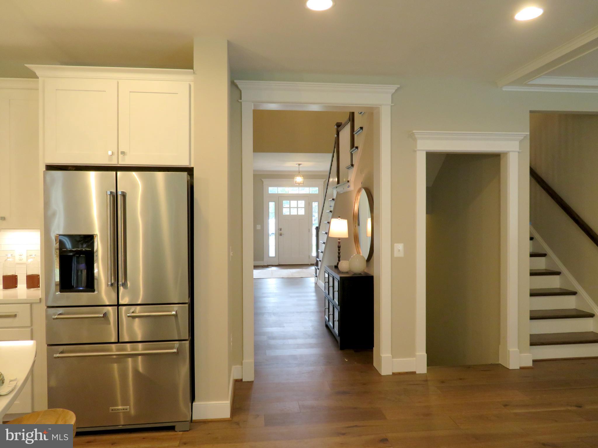 GRAYS OAKTON - Residential