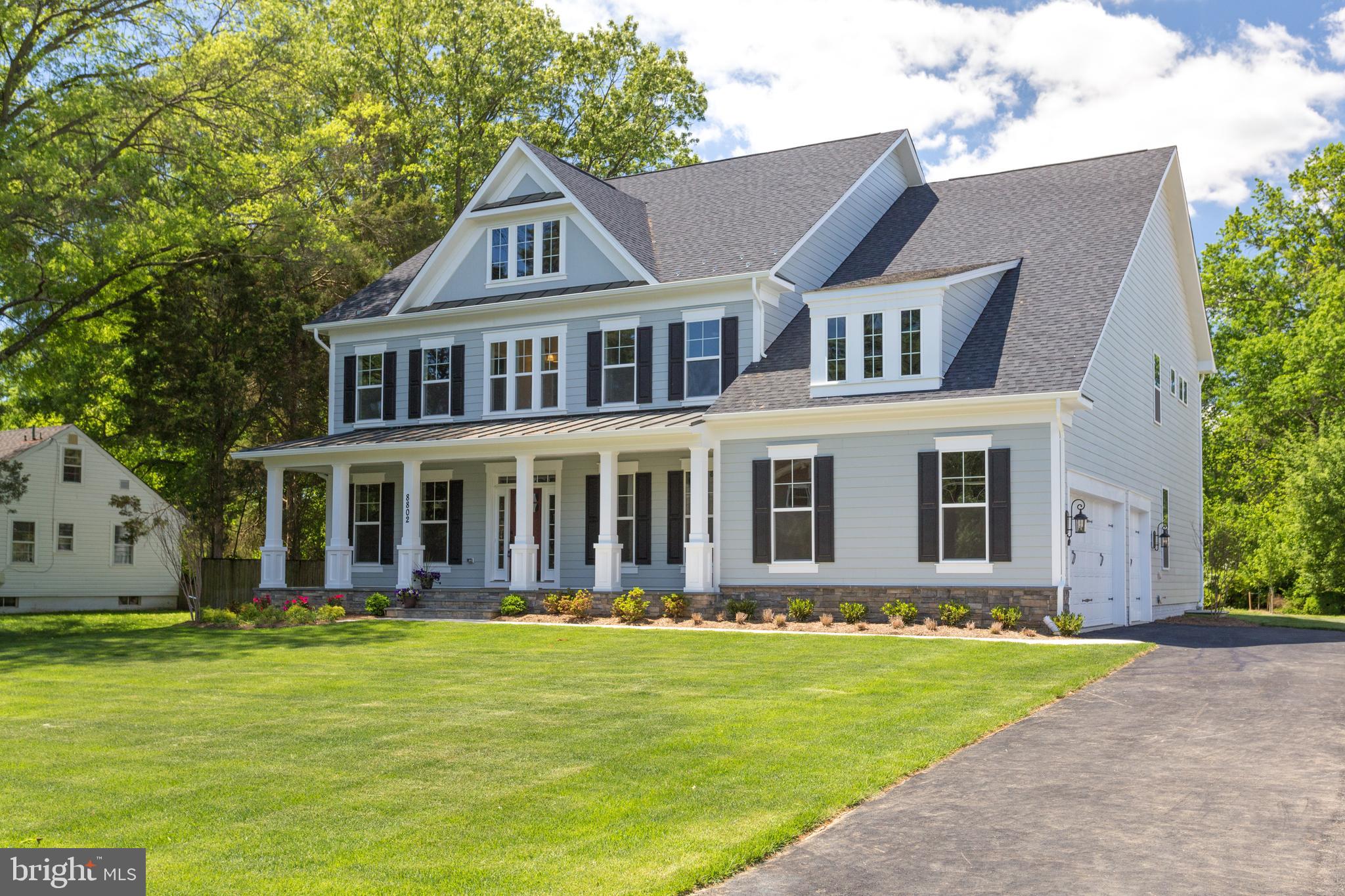 GRAYS OAKTON - Residential