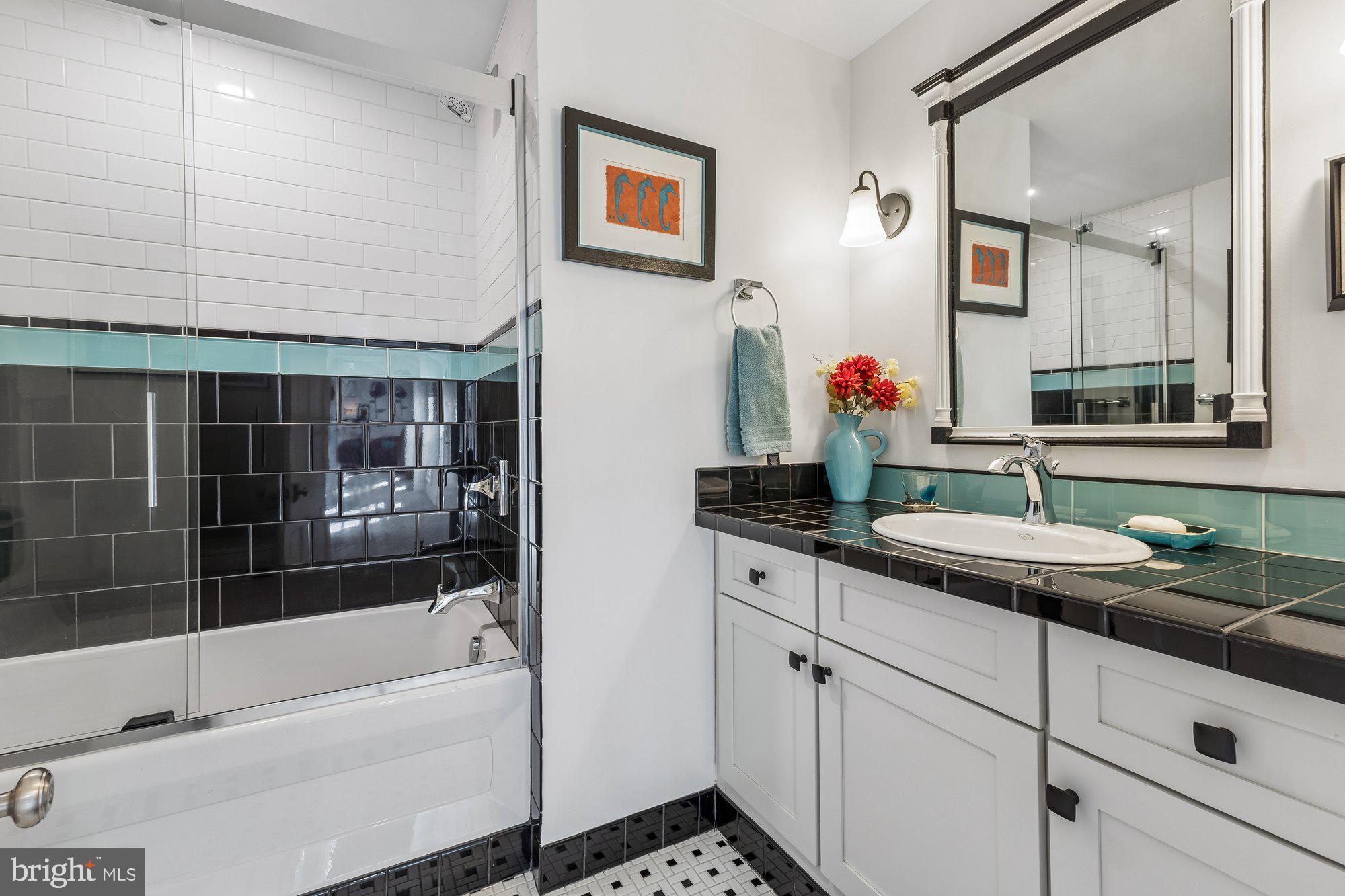 HISTORIC DISTRICT EASTON - Residential