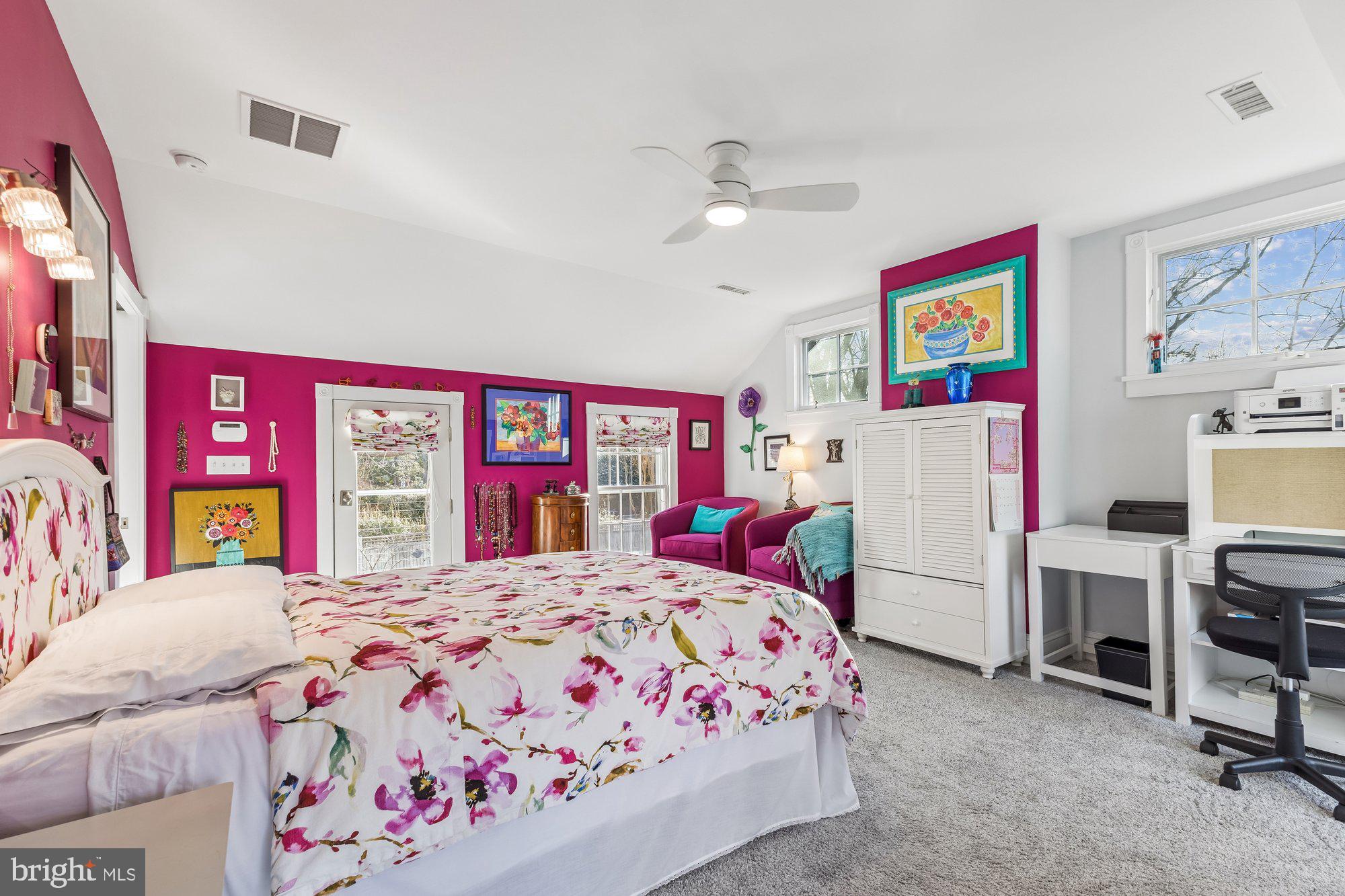 HISTORIC DISTRICT EASTON - Residential