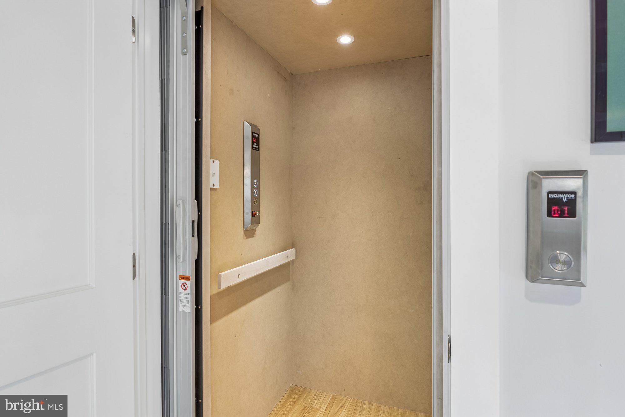 HISTORIC DISTRICT EASTON - Residential