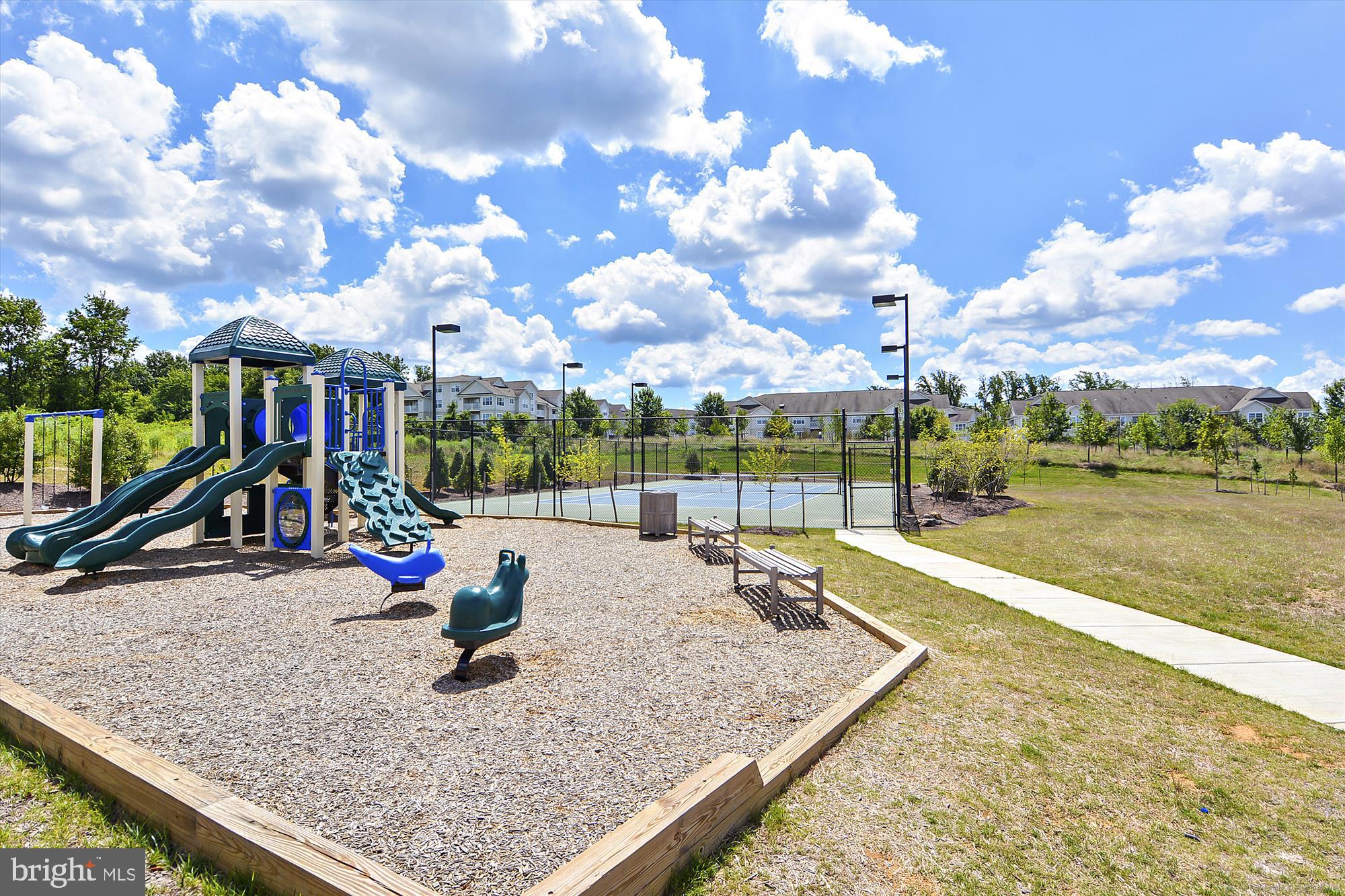 CROWN FARM - Residential