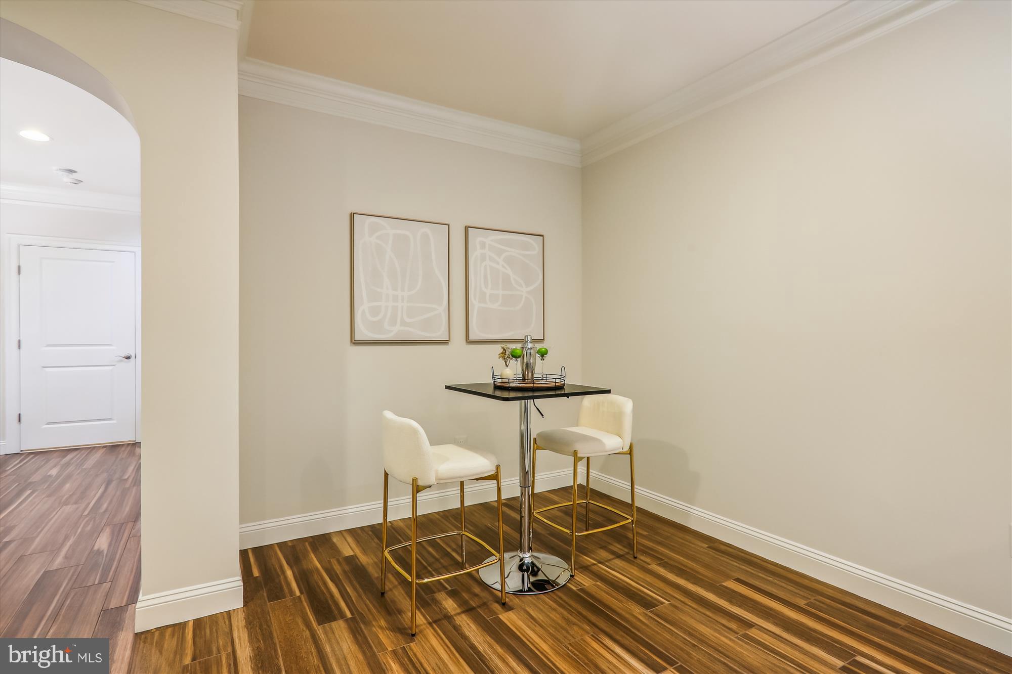 CROWN FARM - Residential