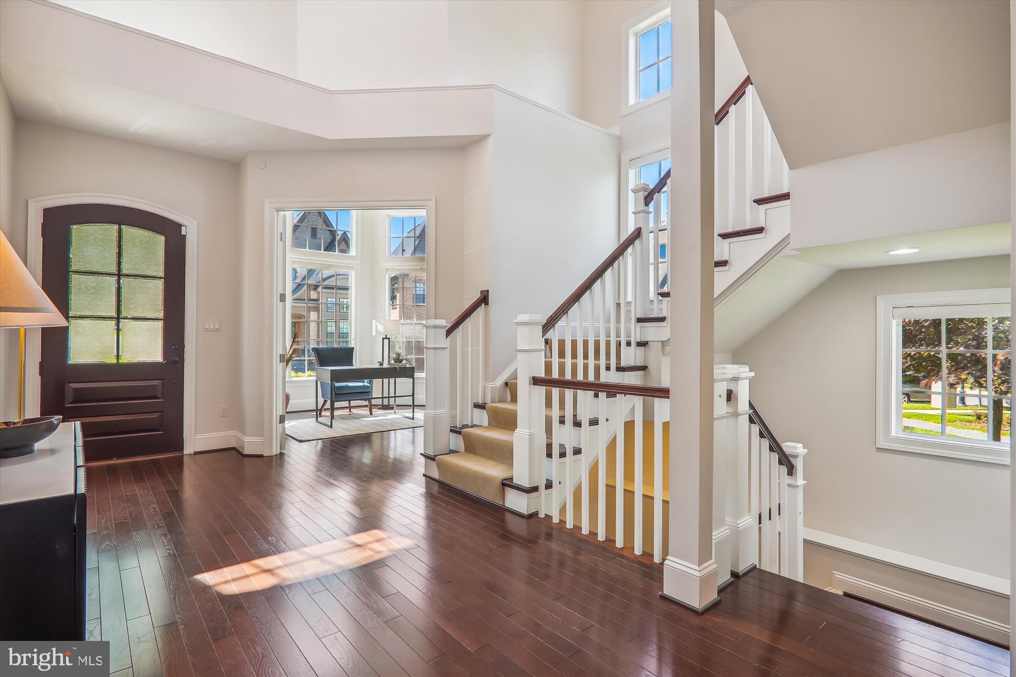 CROWN FARM - Residential