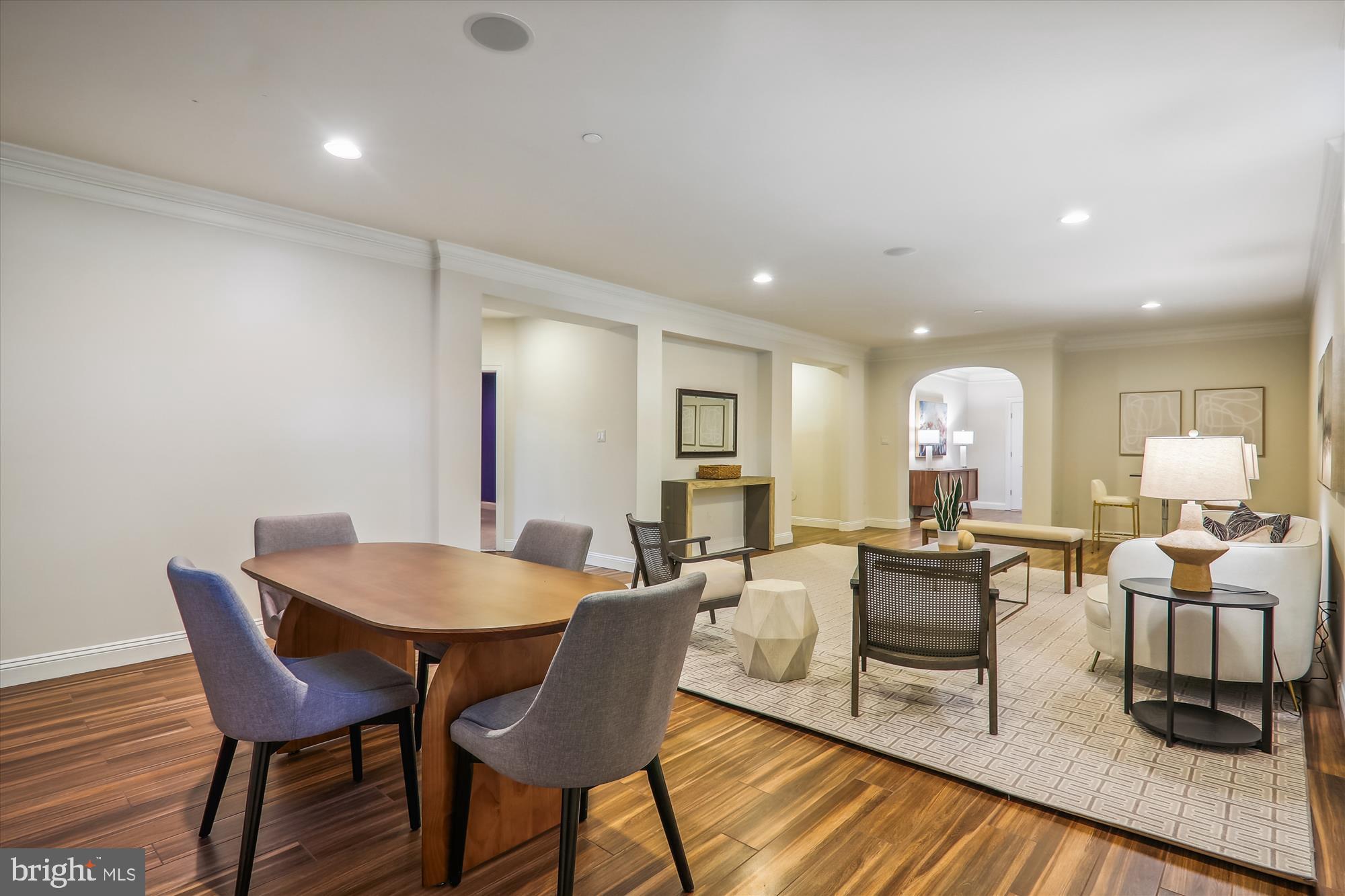 CROWN FARM - Residential