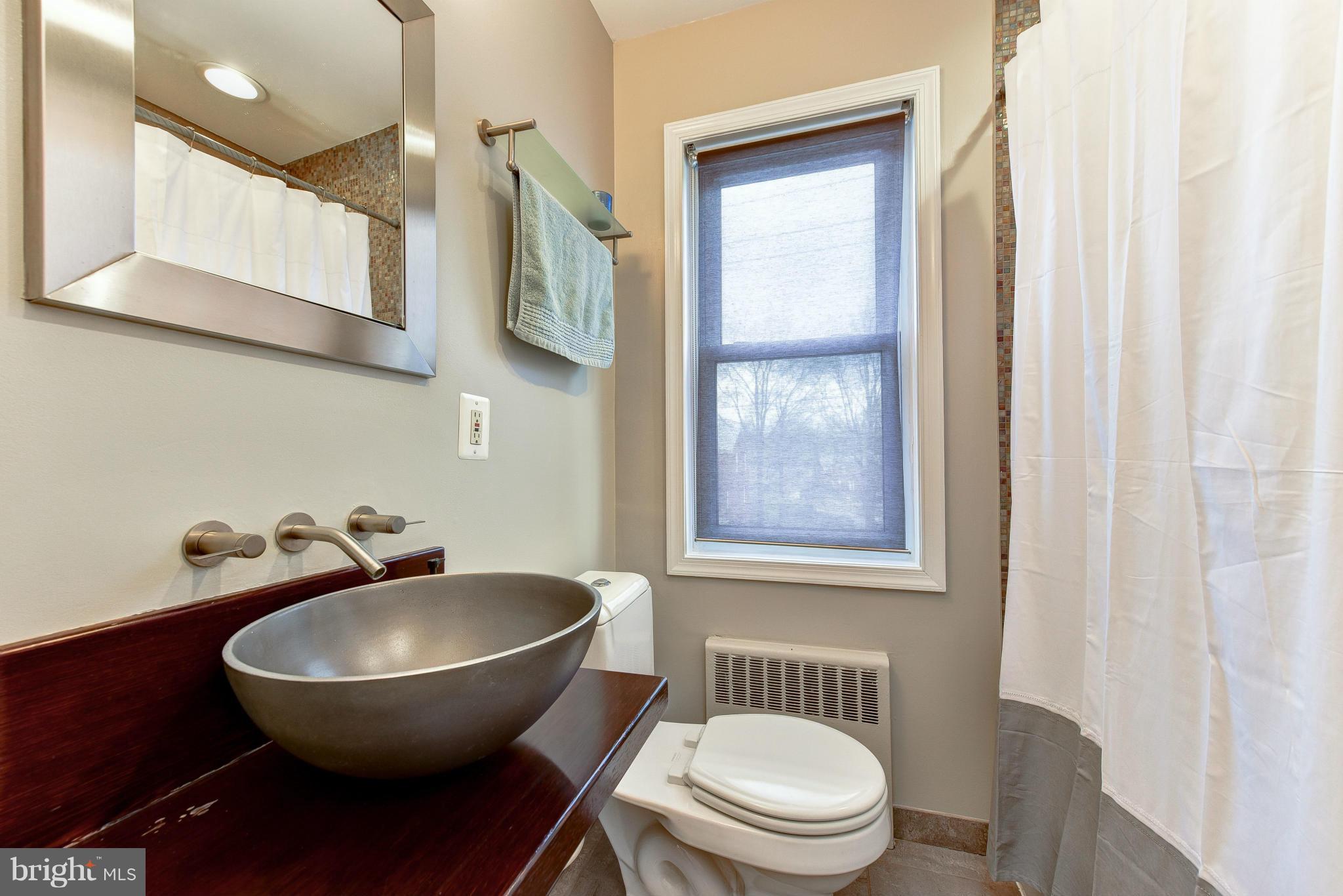 WARWICK VILLAGE - Residential