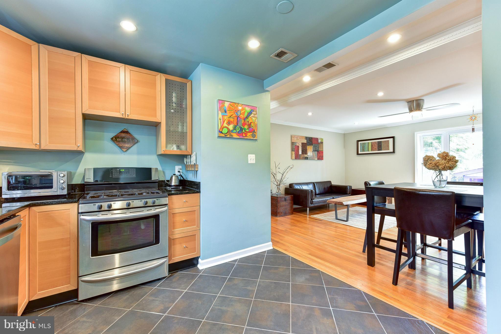 WARWICK VILLAGE - Residential