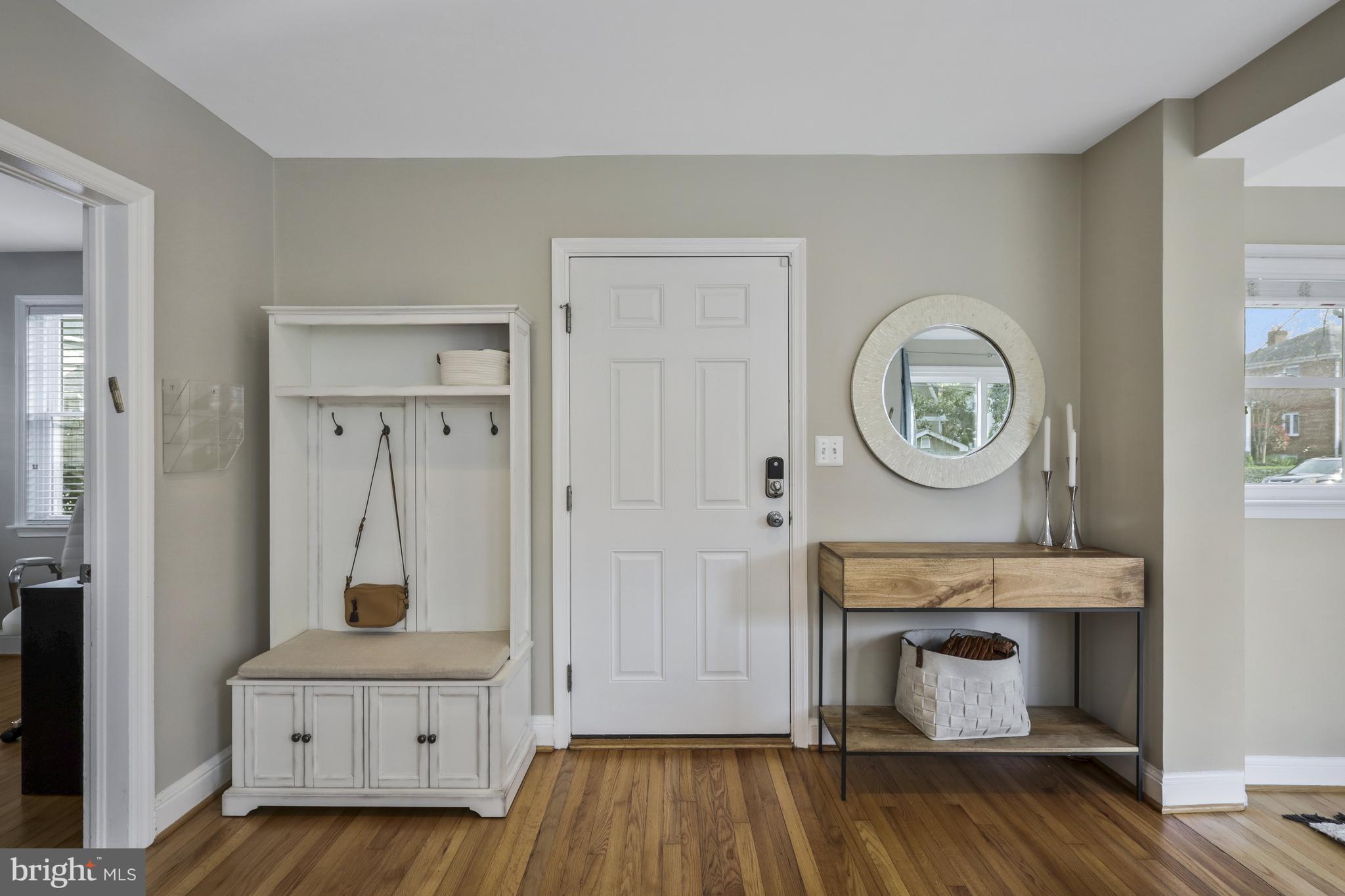 ROSEMONT PARK - Residential