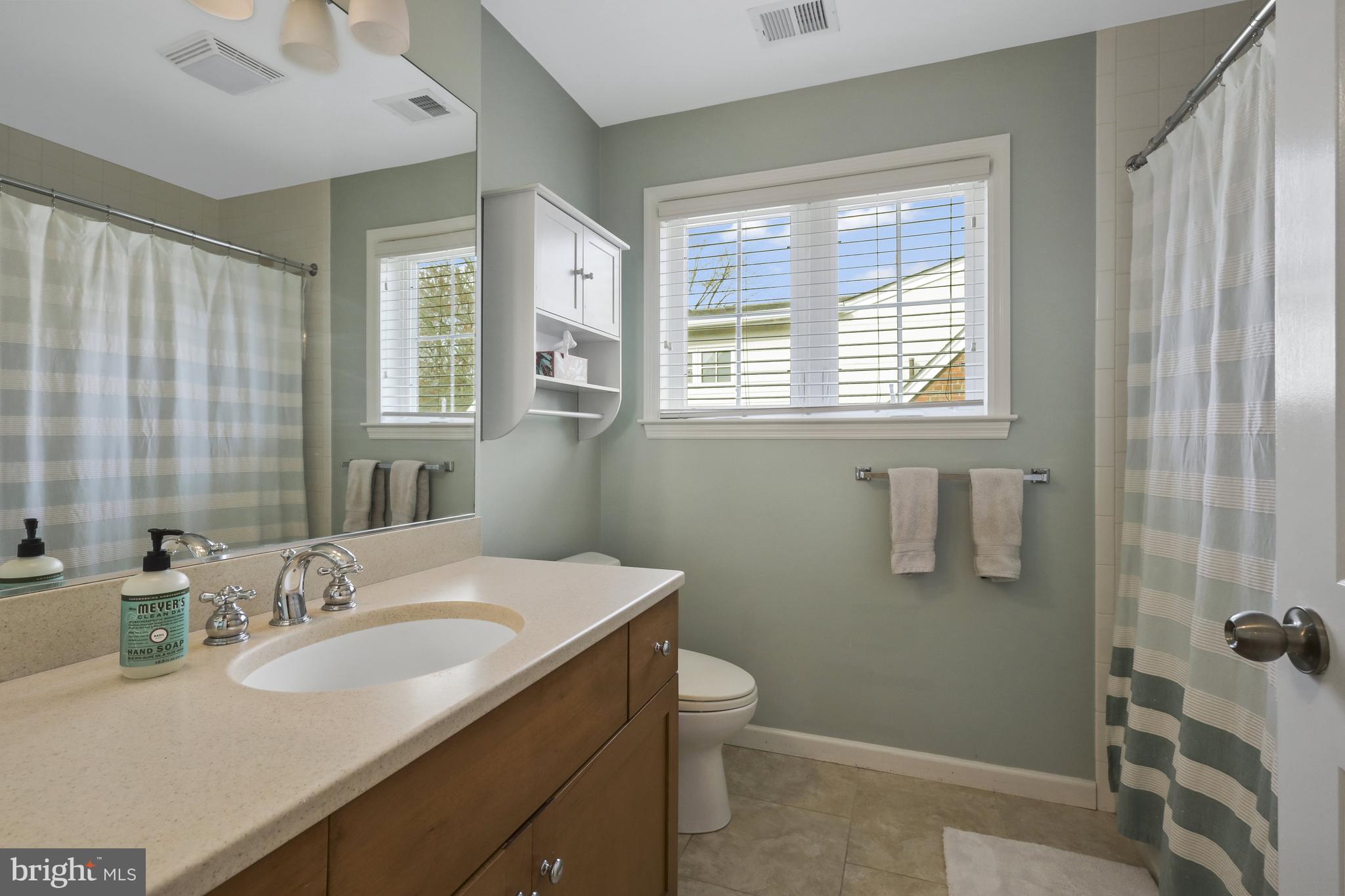 ROSEMONT PARK - Residential