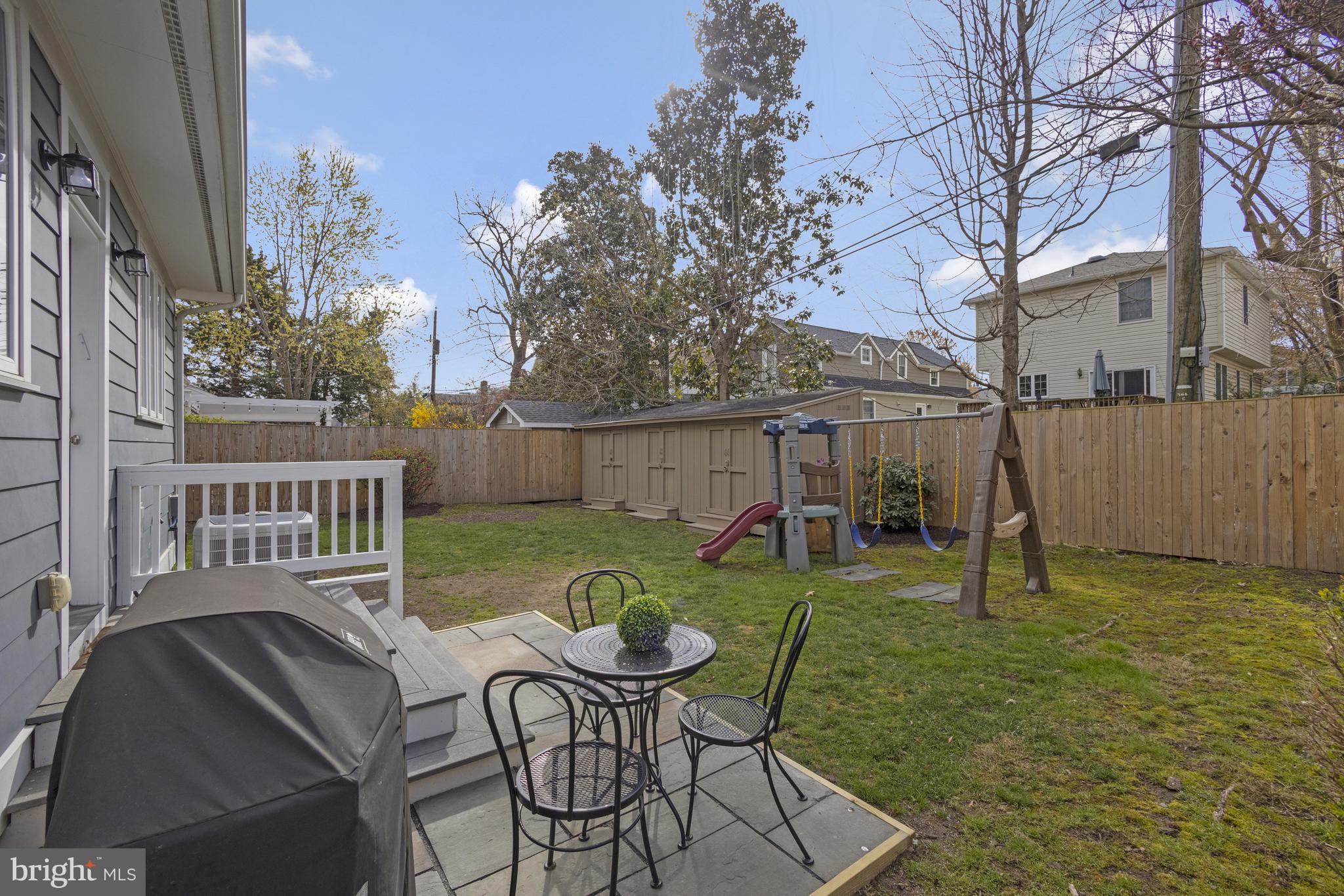 ROSEMONT PARK - Residential