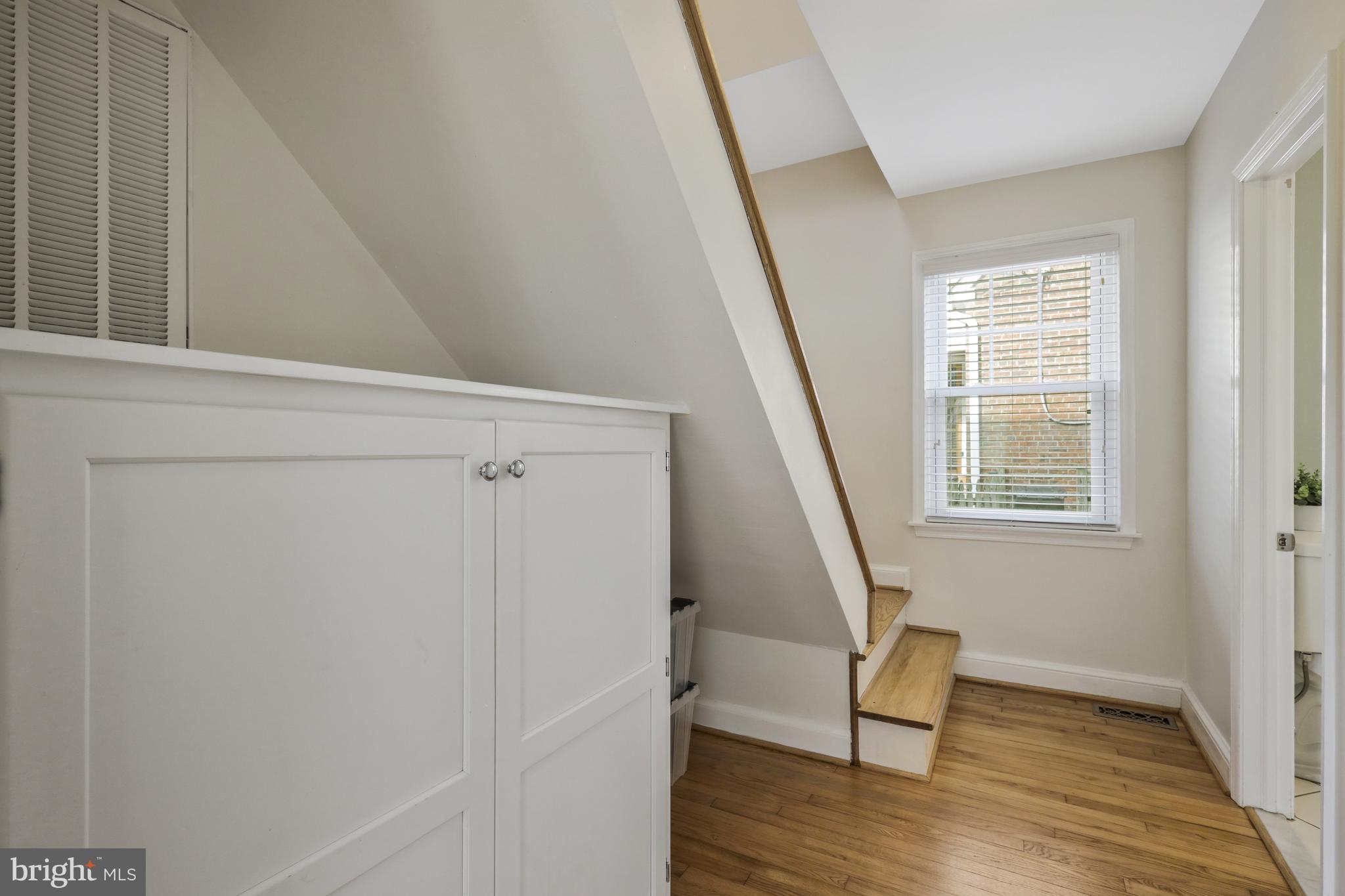 ROSEMONT PARK - Residential