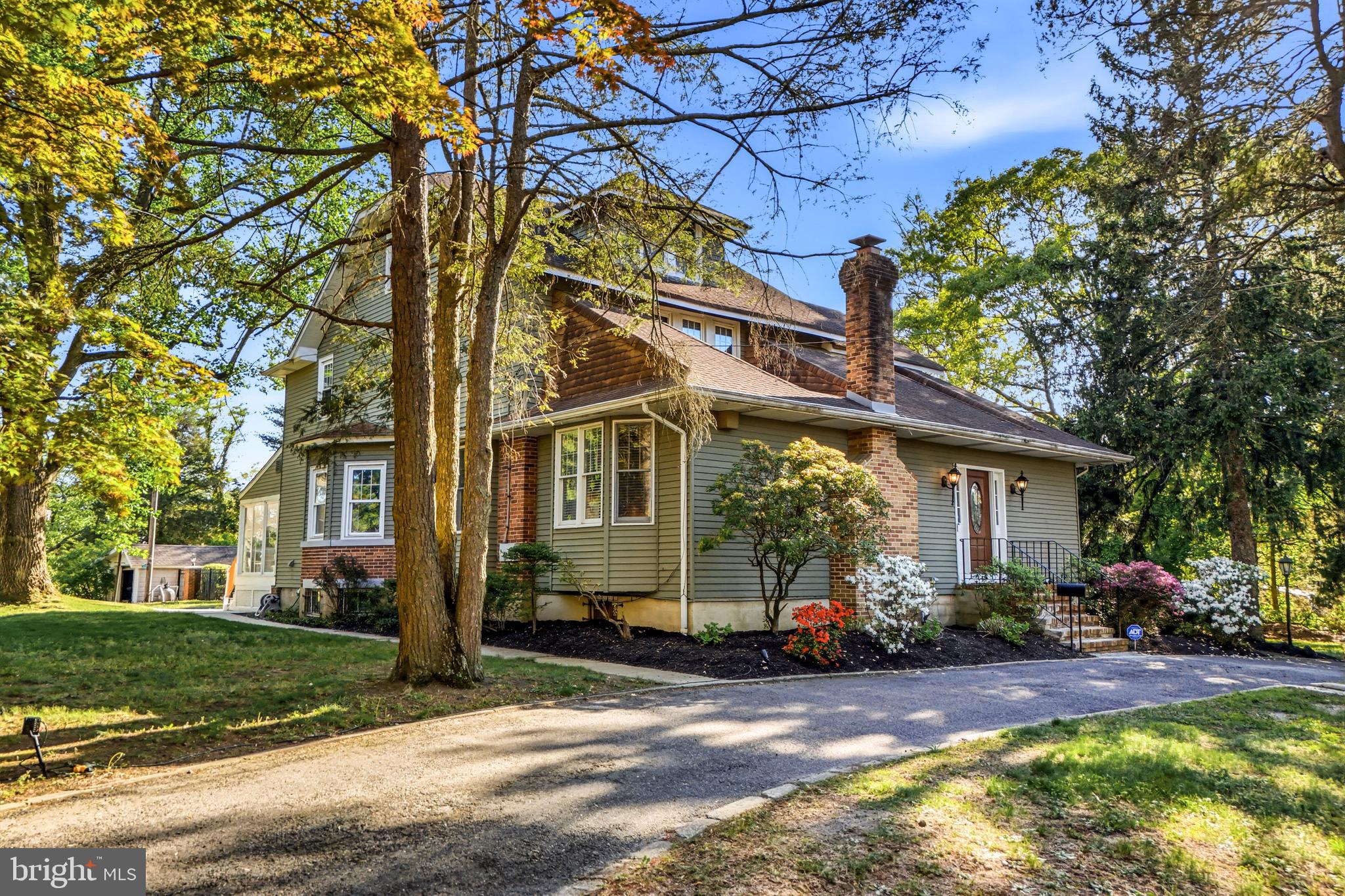 267 W WHITE HORSE PIKE