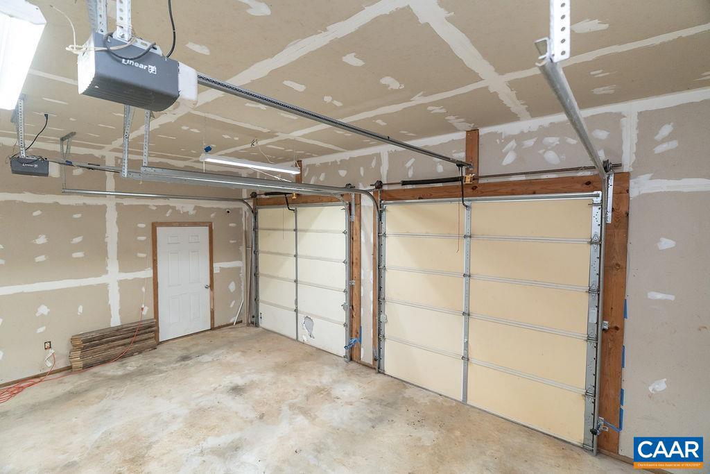 MONTREAL VILLAGE - Residential