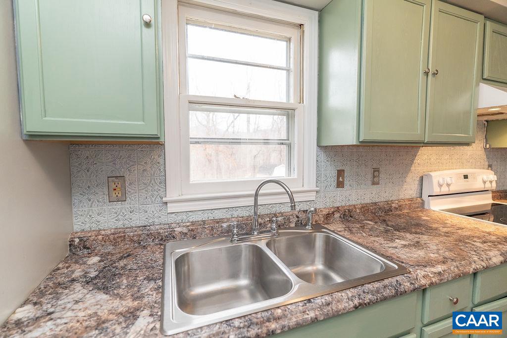 MONTREAL VILLAGE - Residential