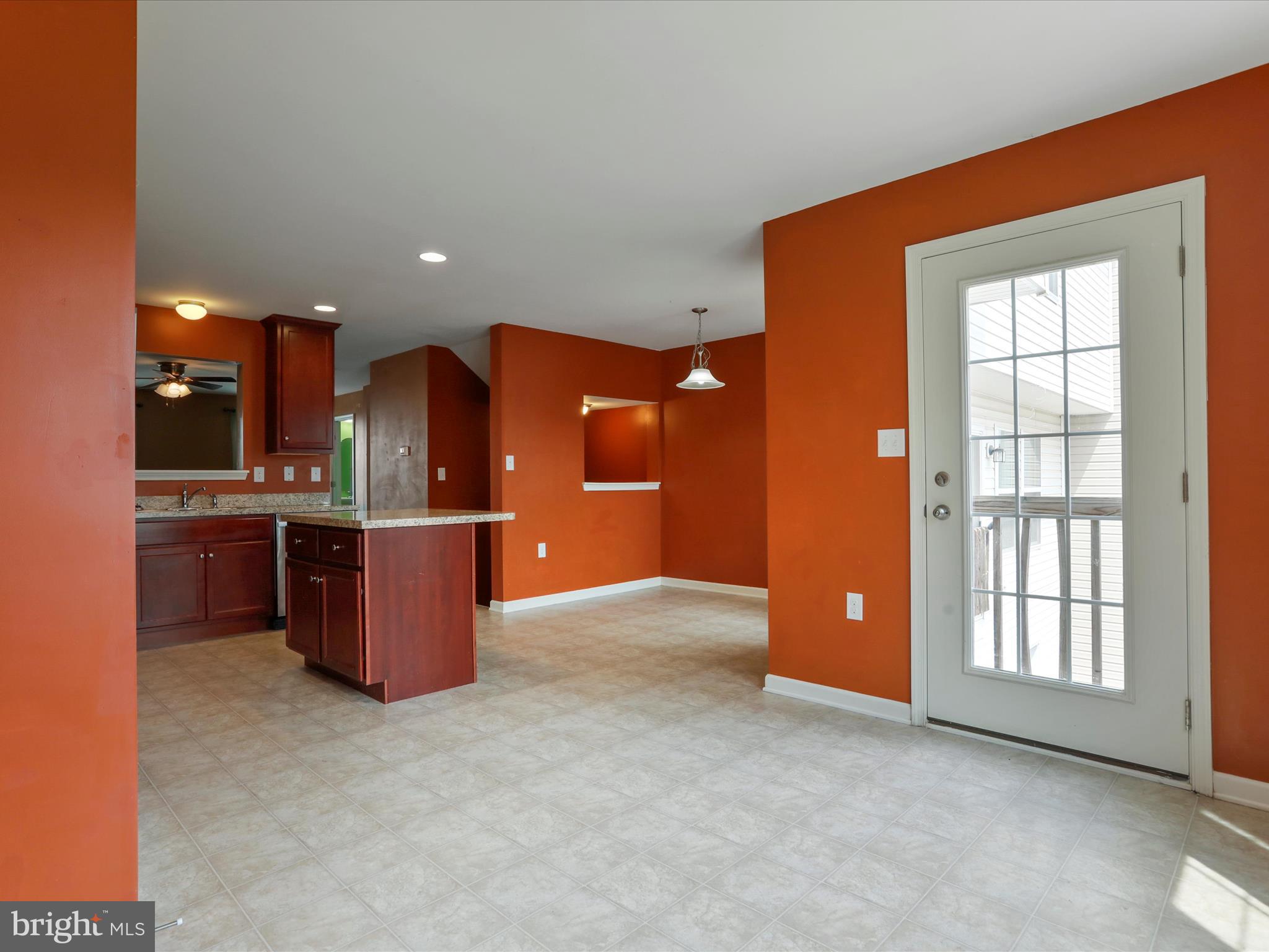 STONEBROOK VILLAGE - Residential