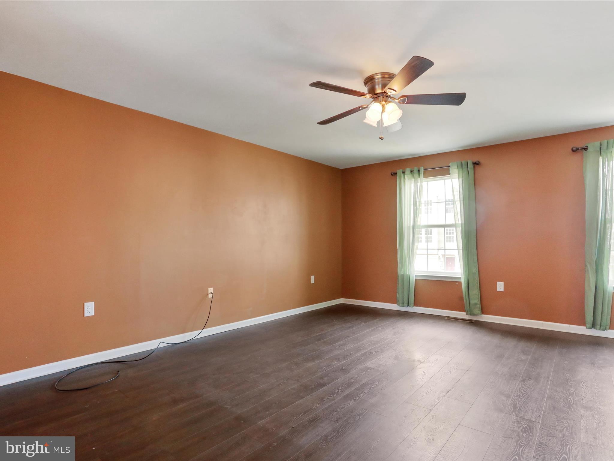 STONEBROOK VILLAGE - Residential