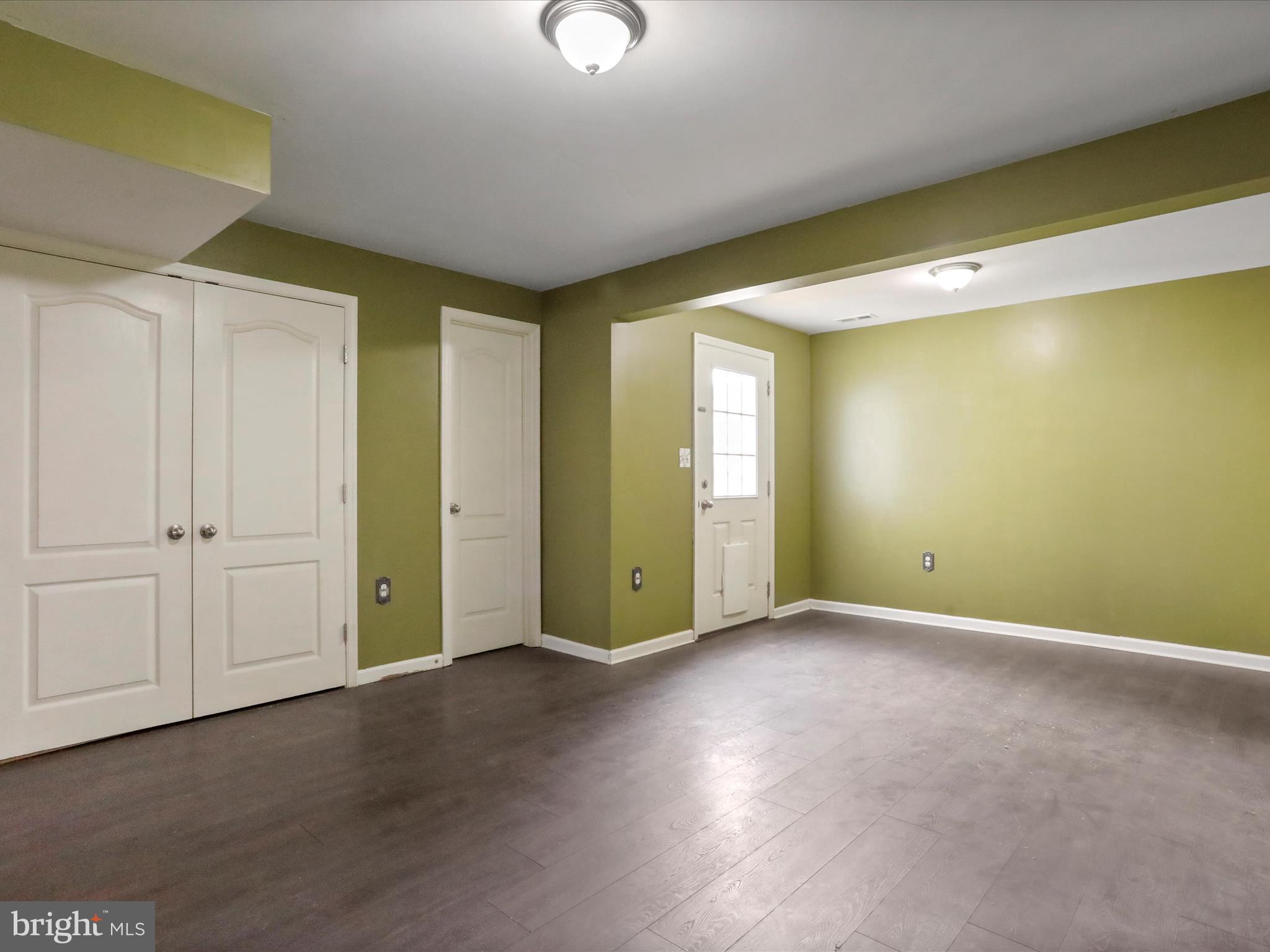 STONEBROOK VILLAGE - Residential