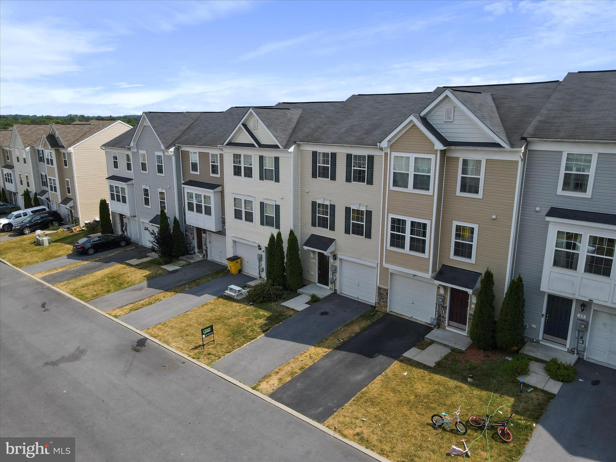 STONEBROOK VILLAGE - Residential