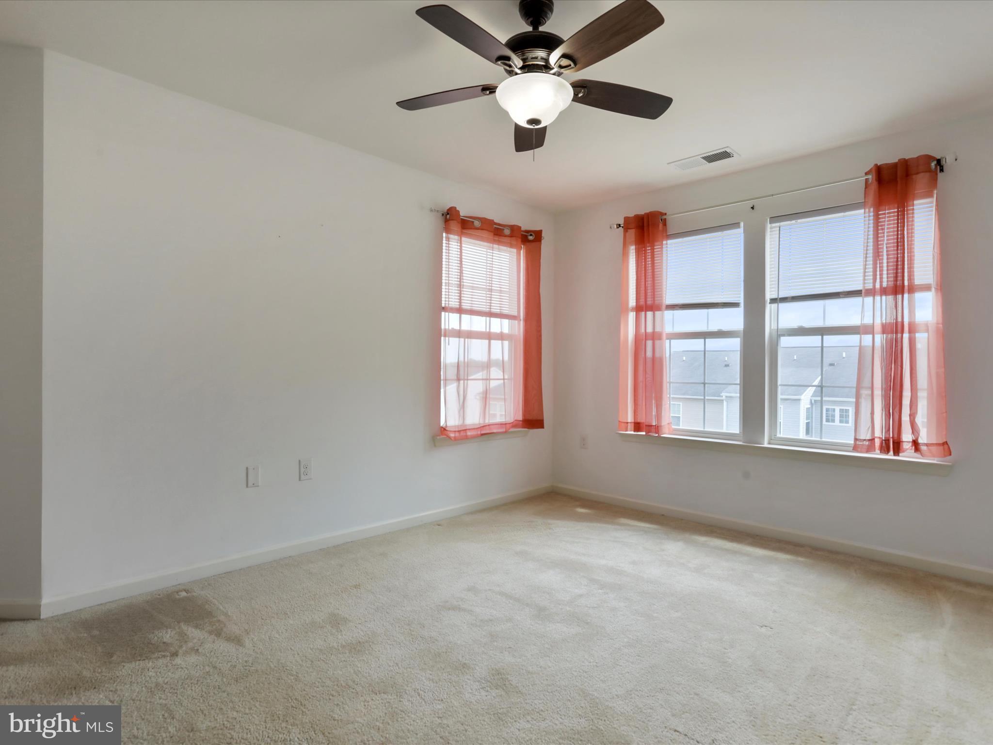 STONEBROOK VILLAGE - Residential