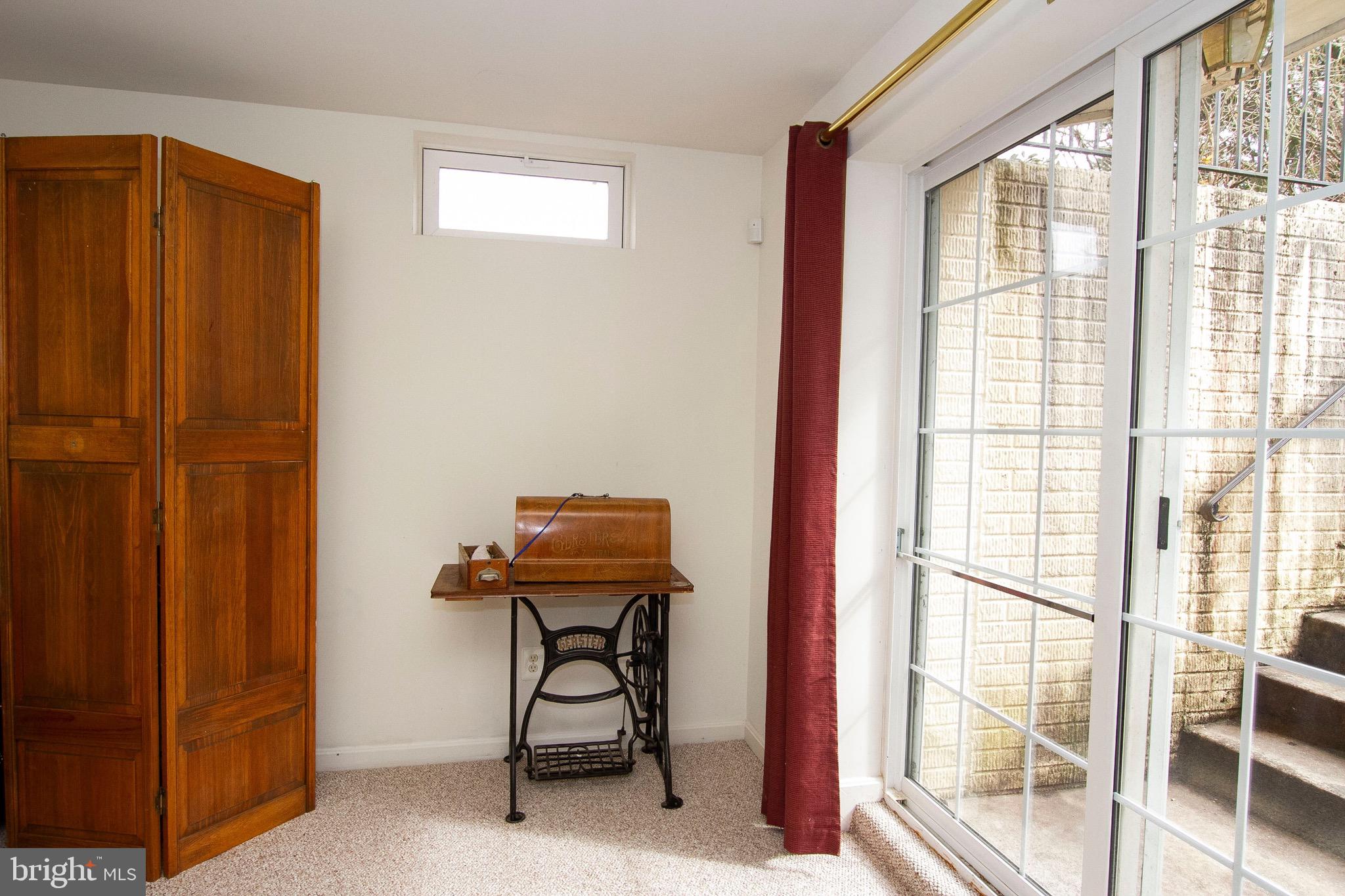 GREENBRIER HILLS - Residential