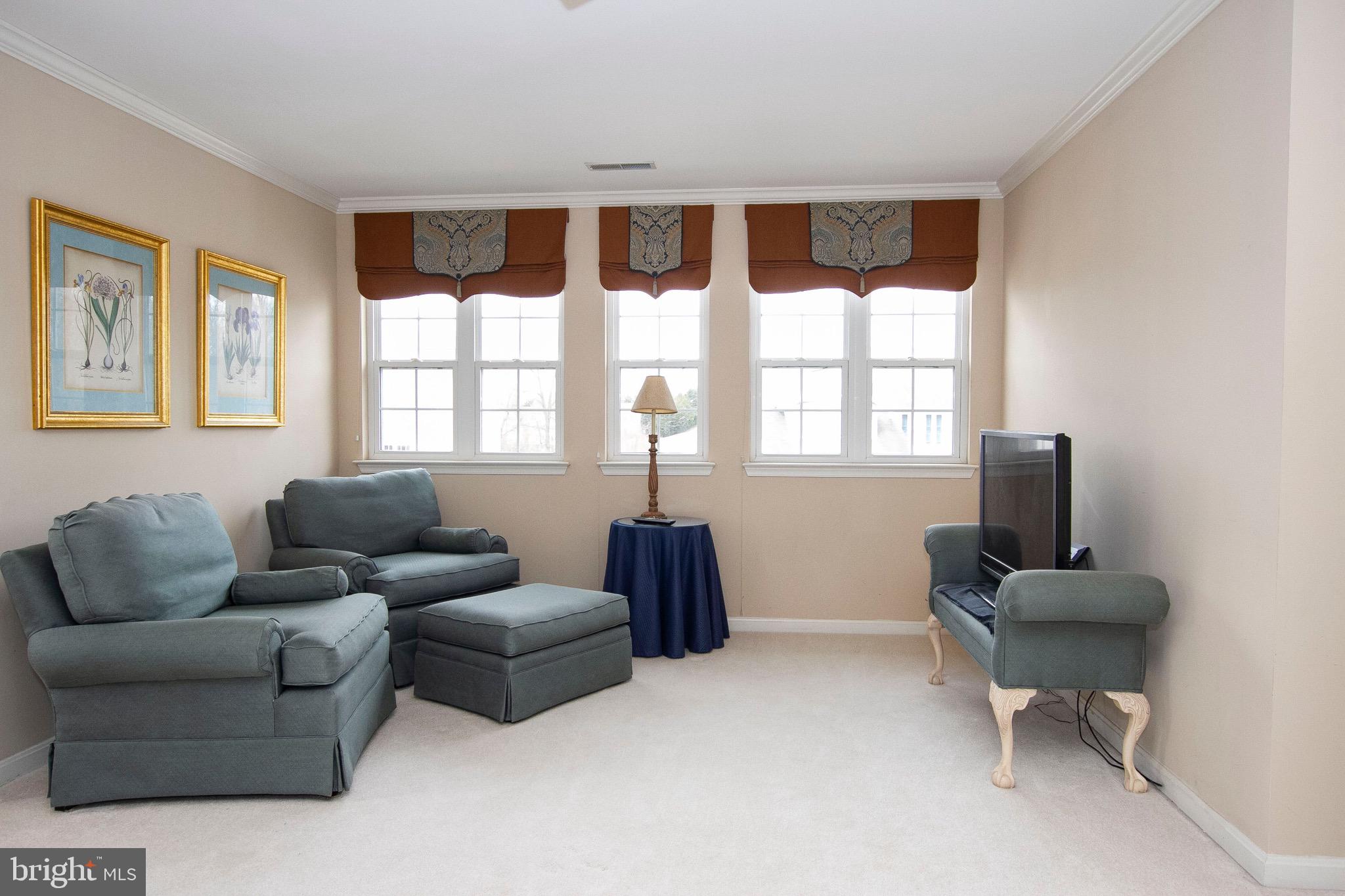 GREENBRIER HILLS - Residential