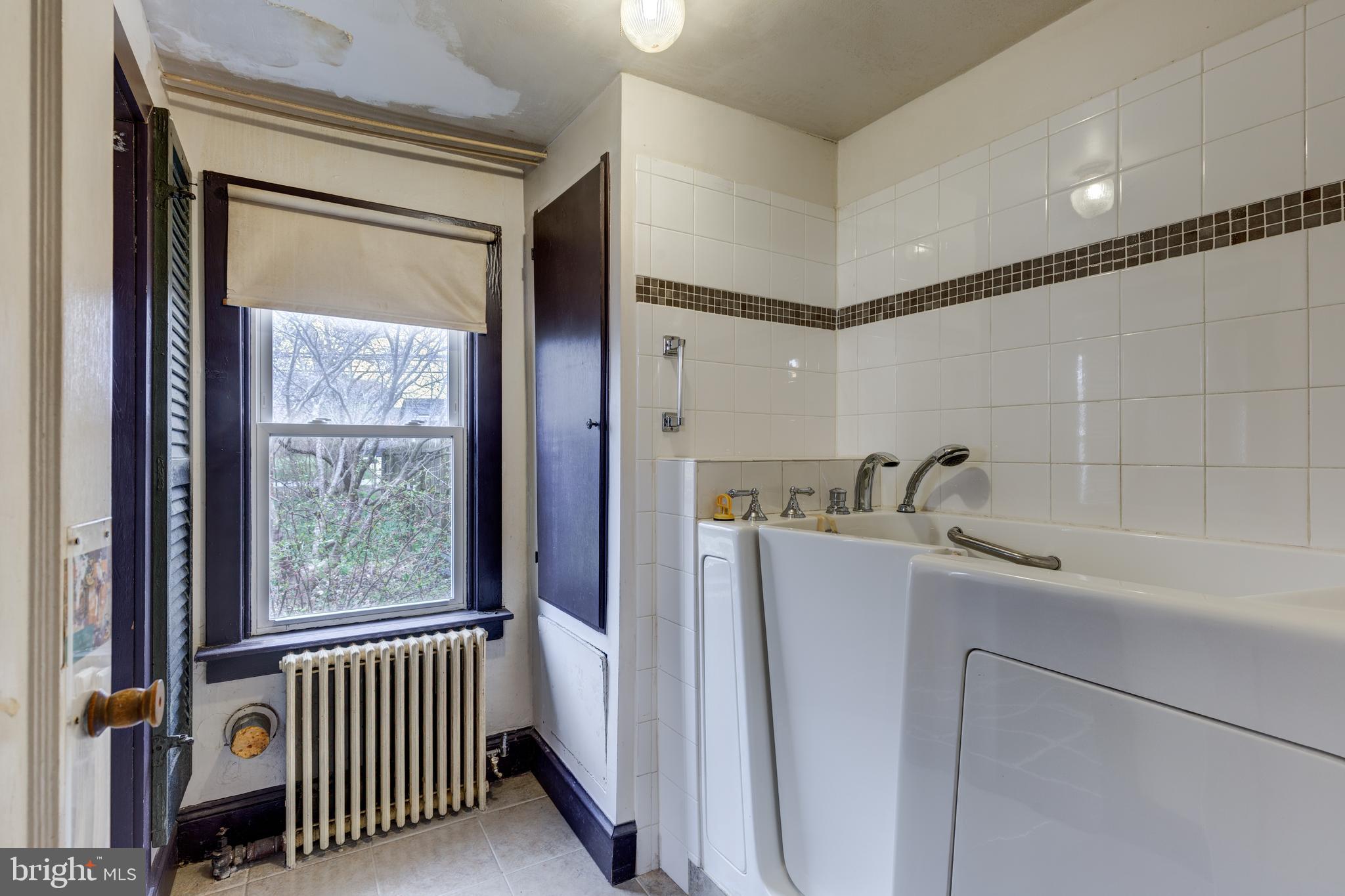 MANCHESTER ELECTION DISTRICT - Residential