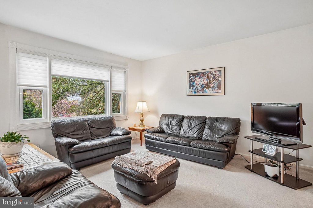 Photo of 8606 Bluffwood Ln, FORT WASHINGTON, MD 20744 (MLS # MDPG2195954)