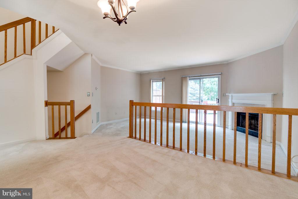 COMPTON VALLEY ESTATES - Residential Lease