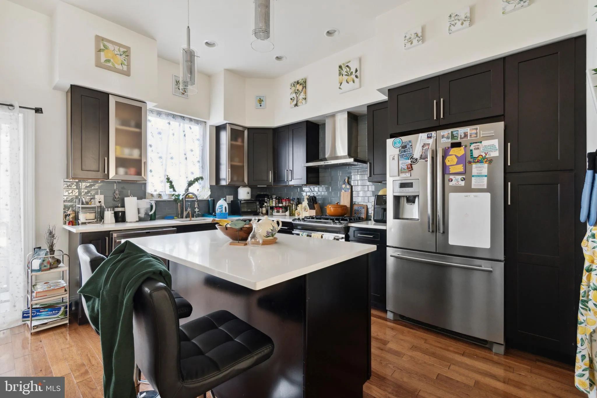 Philadelphia, Pennsylvania 19125, United States, 3 Bedrooms Bedrooms, ,Residential,Contingent,81541