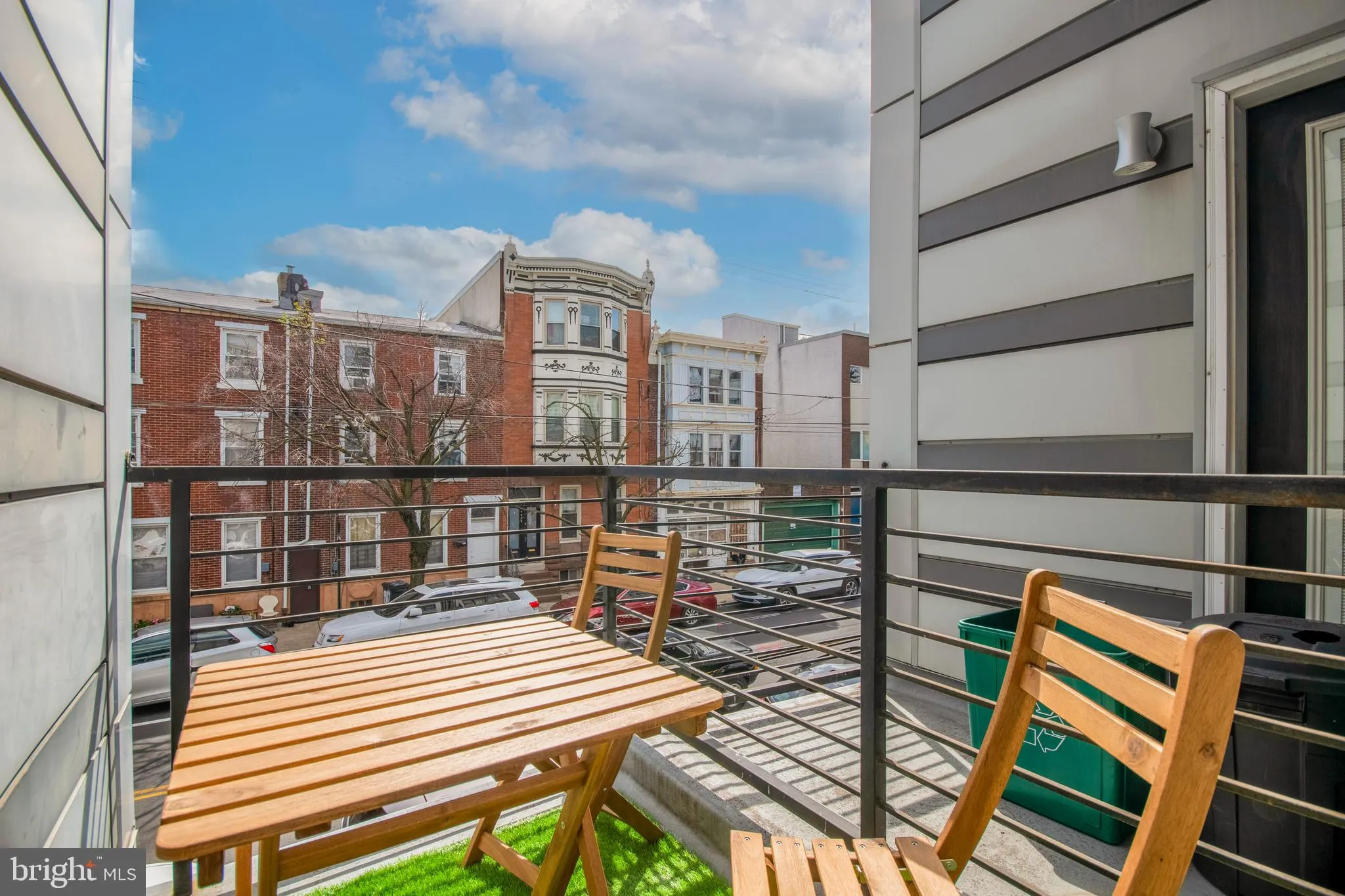 Philadelphia, Pennsylvania 19125, United States, 3 Bedrooms Bedrooms, ,Residential,Contingent,81541
