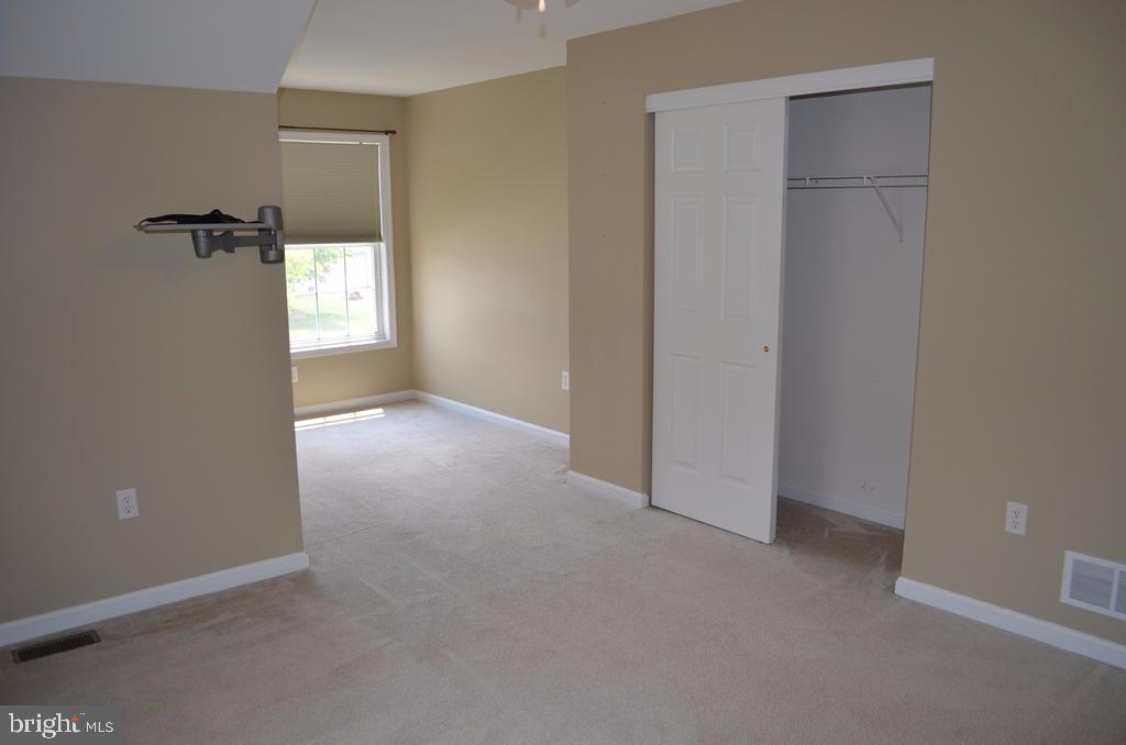 SPRINGBROOK FARMS - Residential
