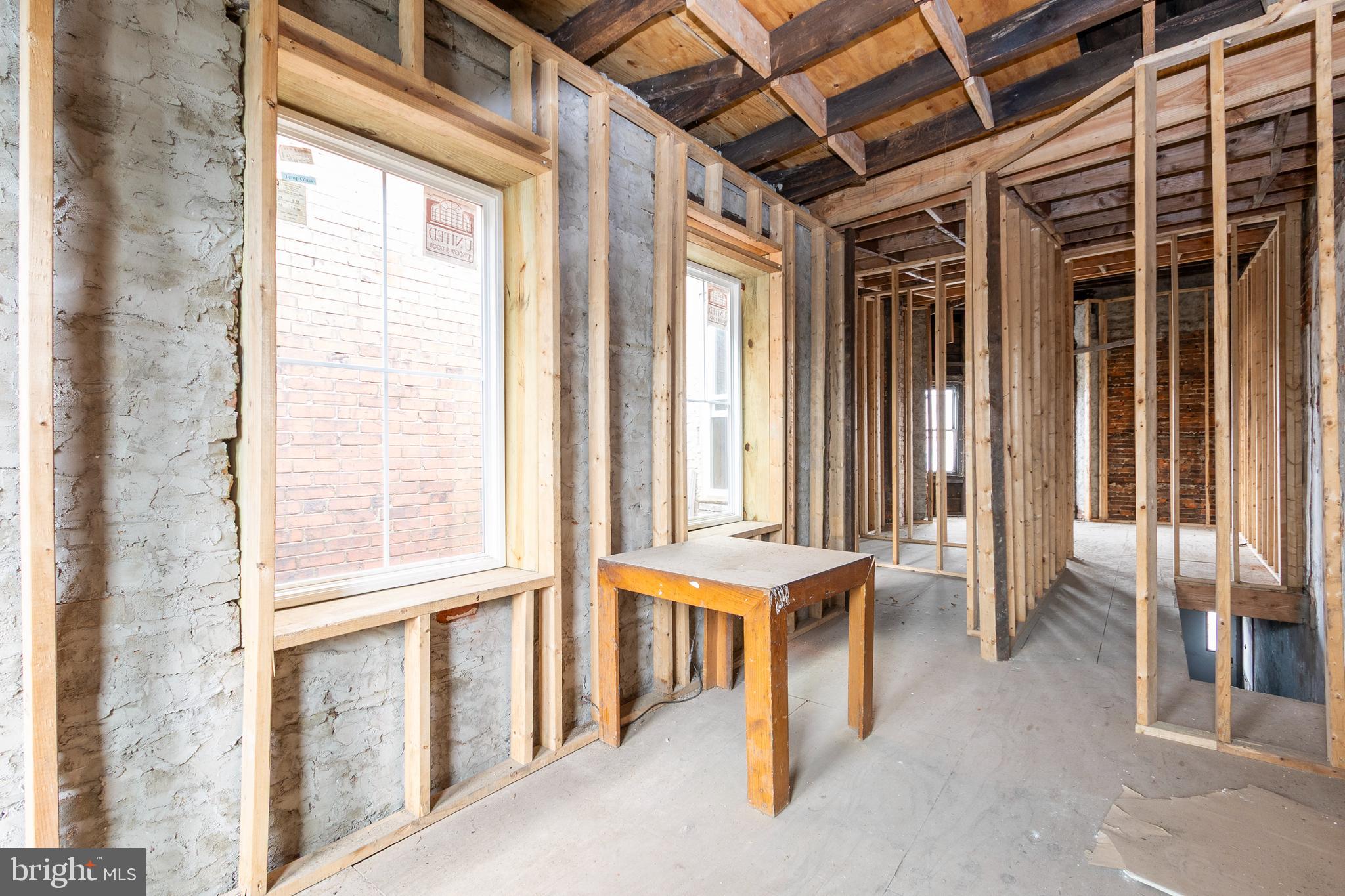 STRAWBERRY MANSION - Residential