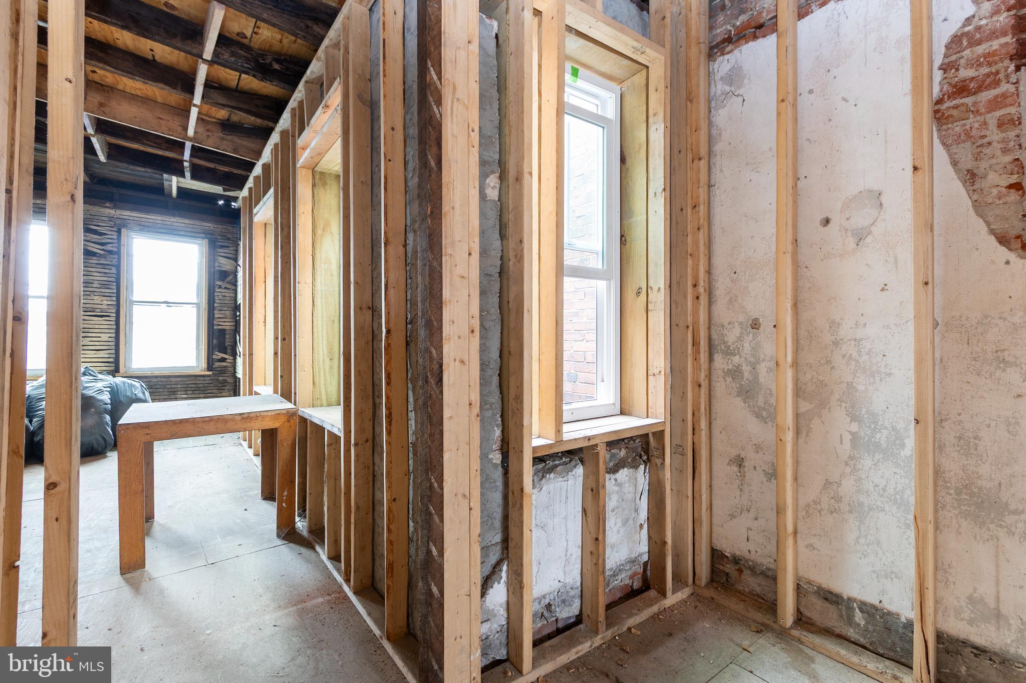 STRAWBERRY MANSION - Residential