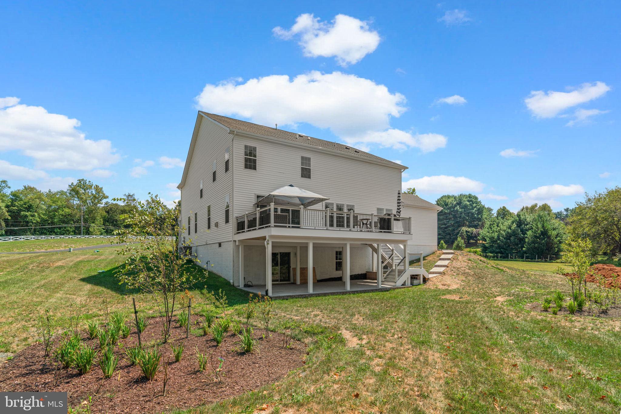 GOSHEN HUNT HILLS - Residential