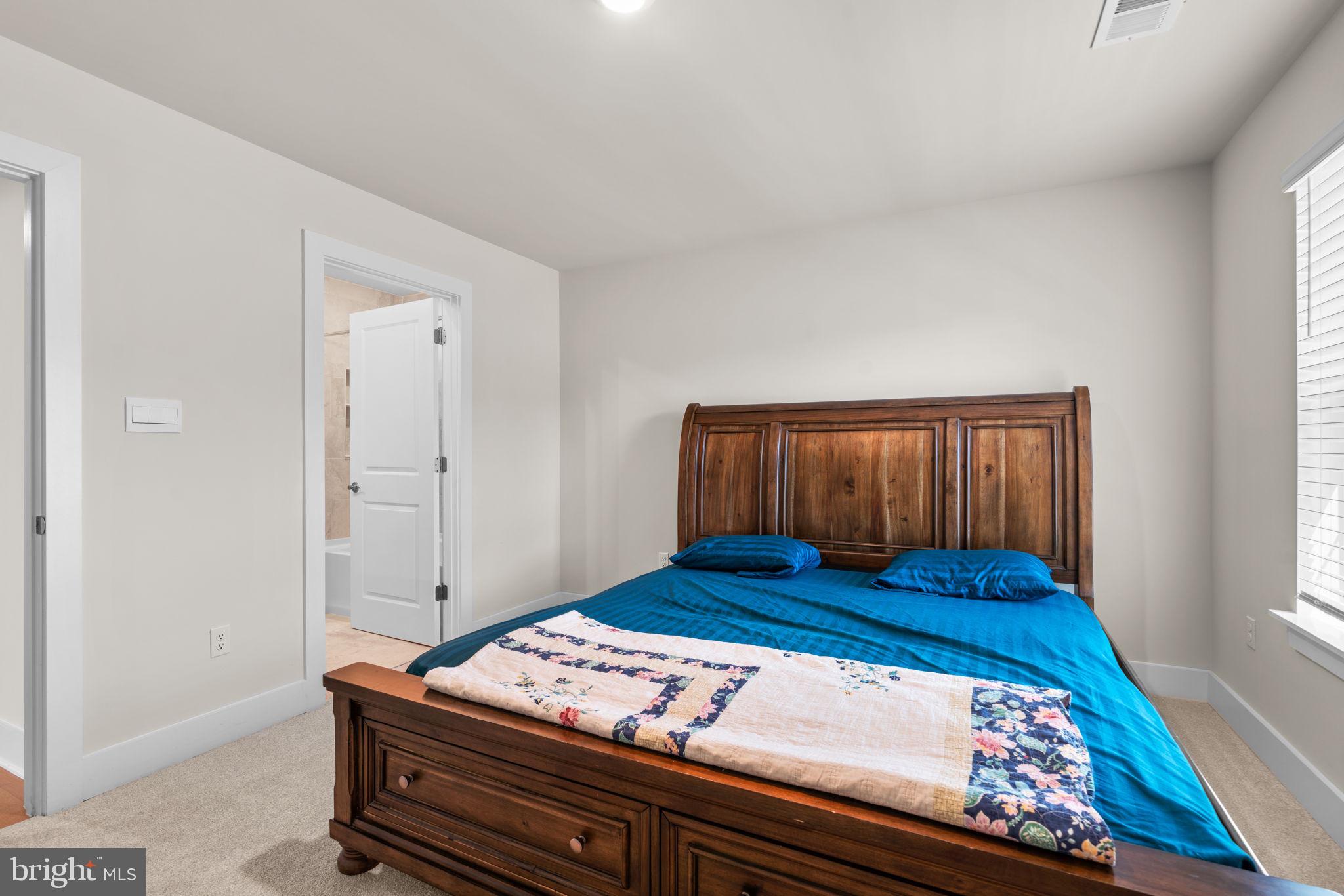 GOSHEN HUNT HILLS - Residential