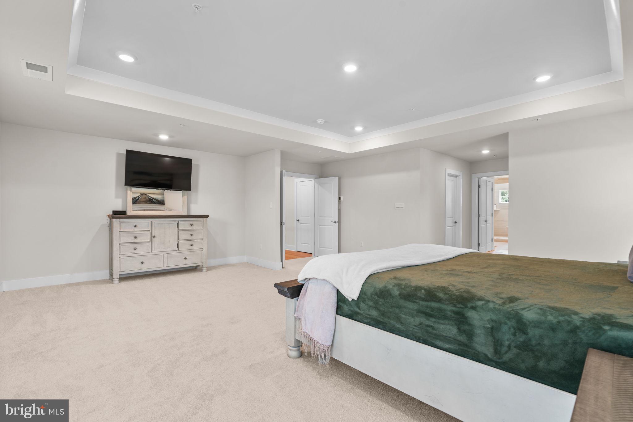 GOSHEN HUNT HILLS - Residential